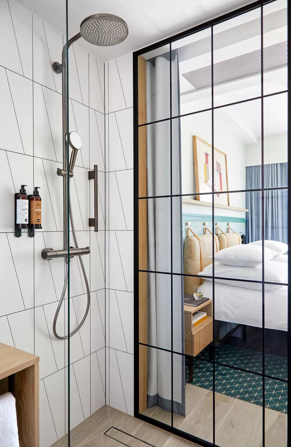 Bathroom, Bed in PURO Łódź Centrum