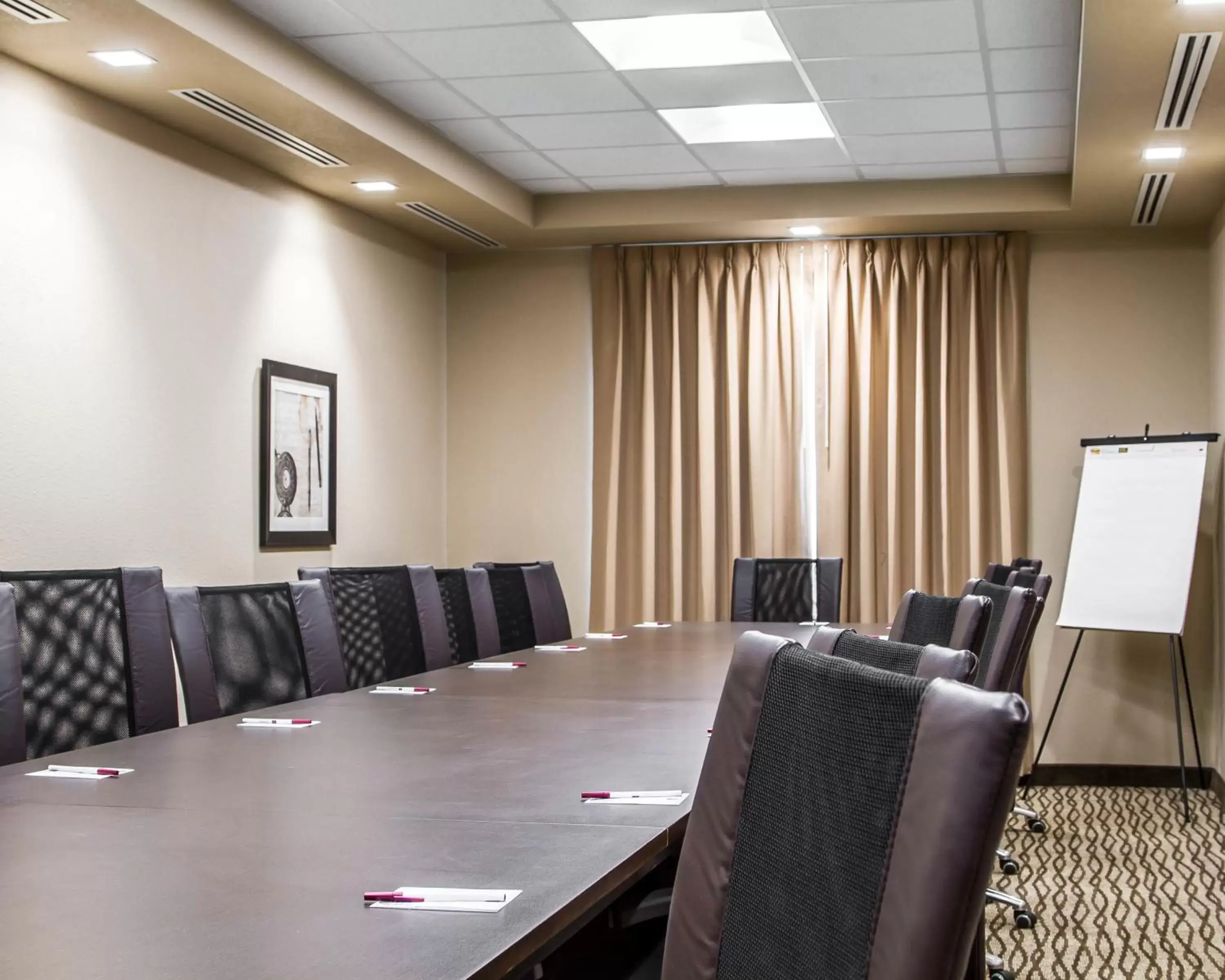 Meeting/conference room, Business Area/Conference Room in Comfort Suites Woodland - Sacramento Airport