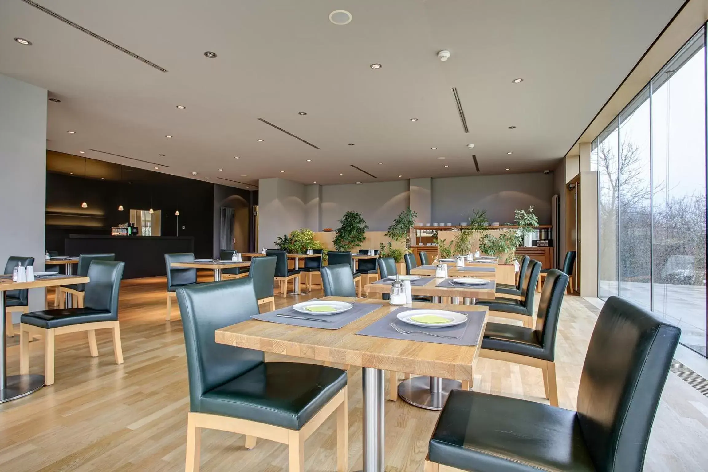 Restaurant/Places to Eat in Centro Parkhotel Stuttgart