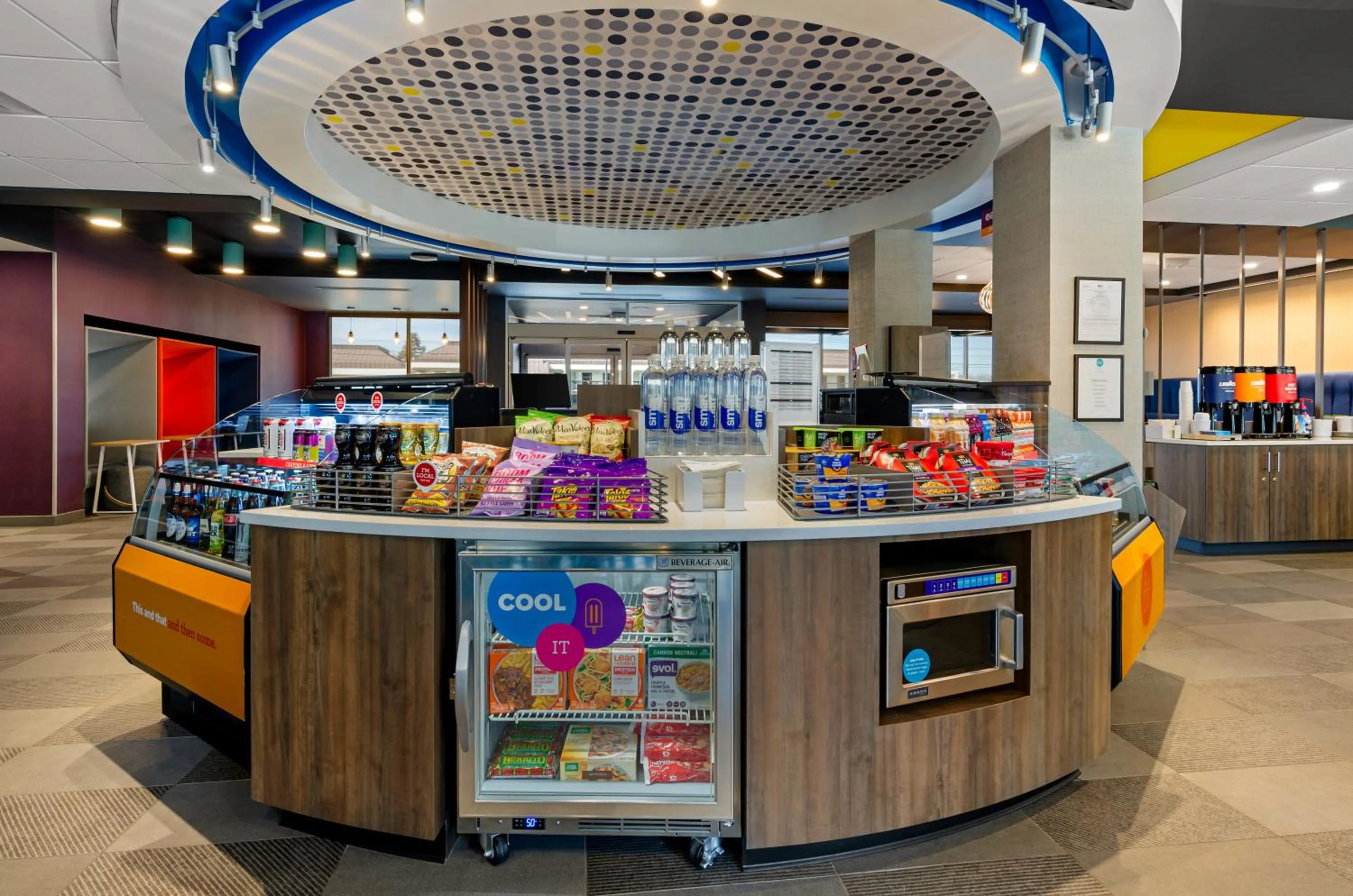 Restaurant/places to eat in Tru By Hilton Christiansburg