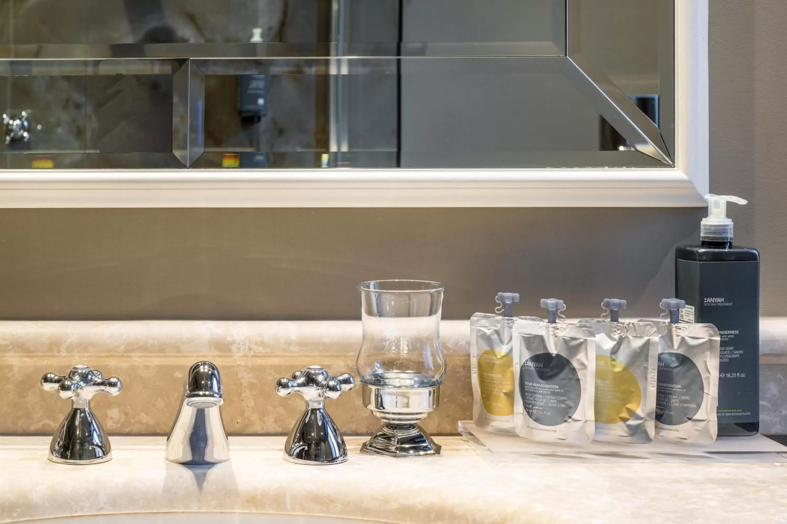 Bathroom in Hotel Palazzo Priuli