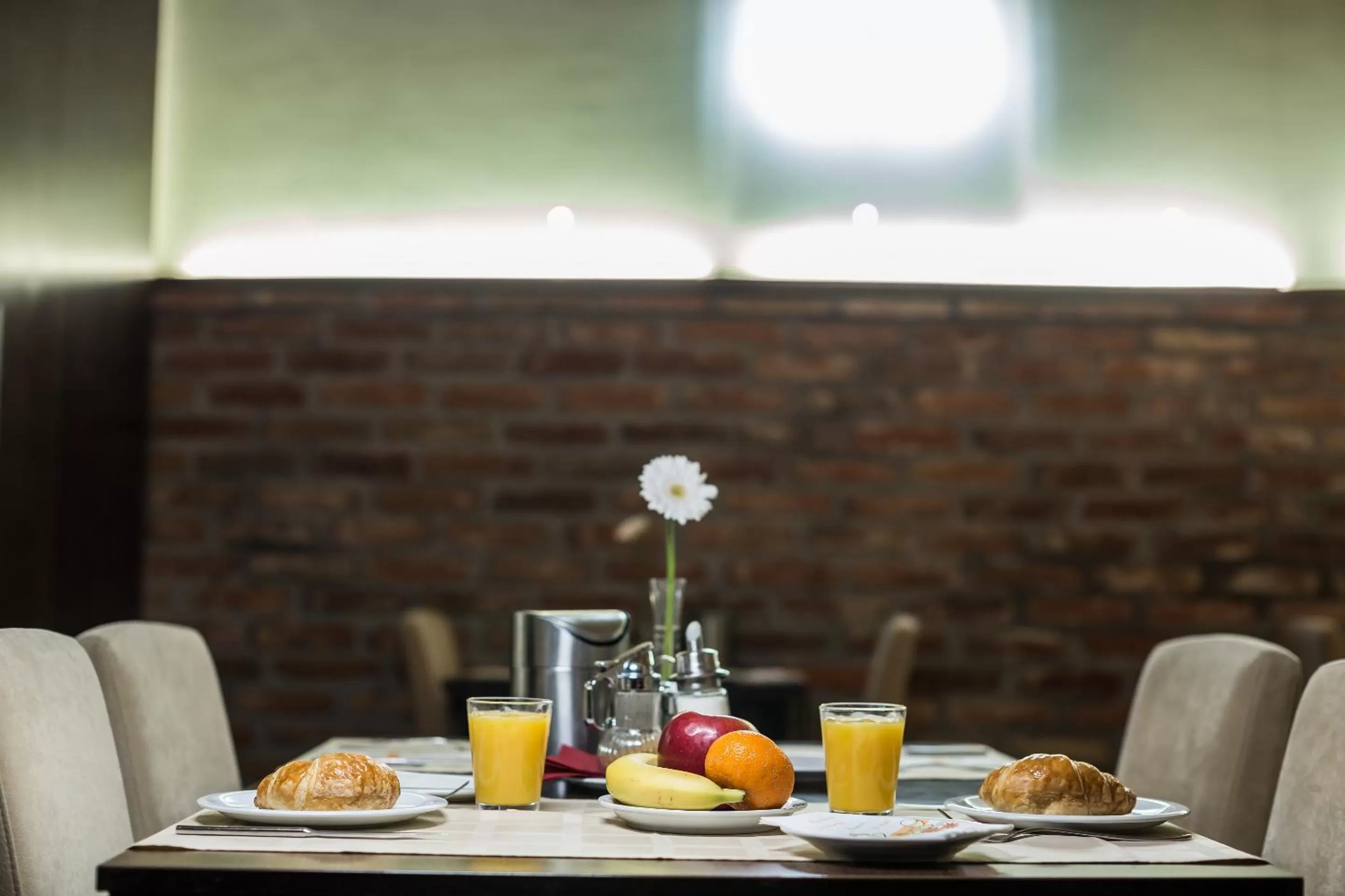 Restaurant/places to eat in Boutique Hotel Sopianae