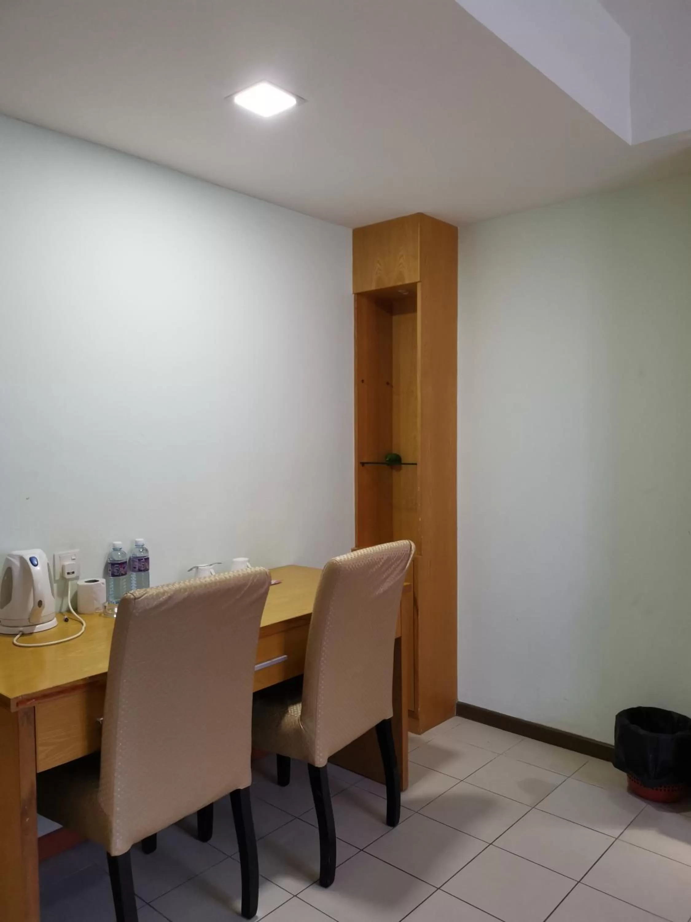 Seating area in Fratini's Hotel Labuan