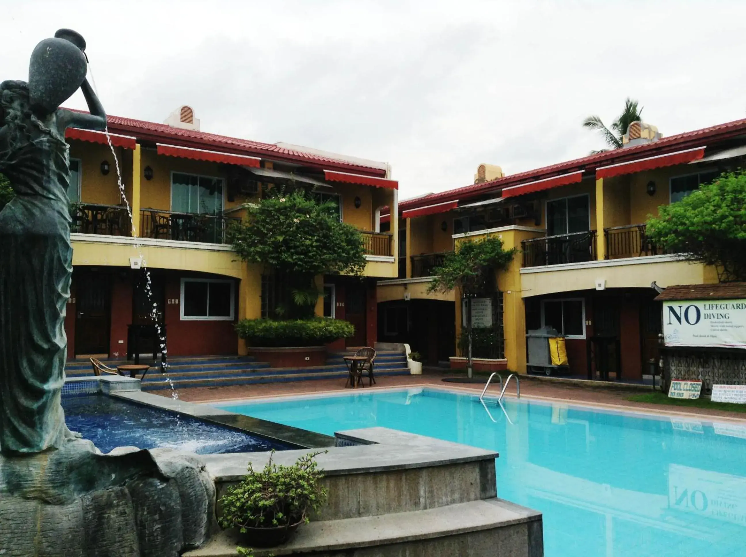 Swimming Pool in Crown Regency Residences Davao