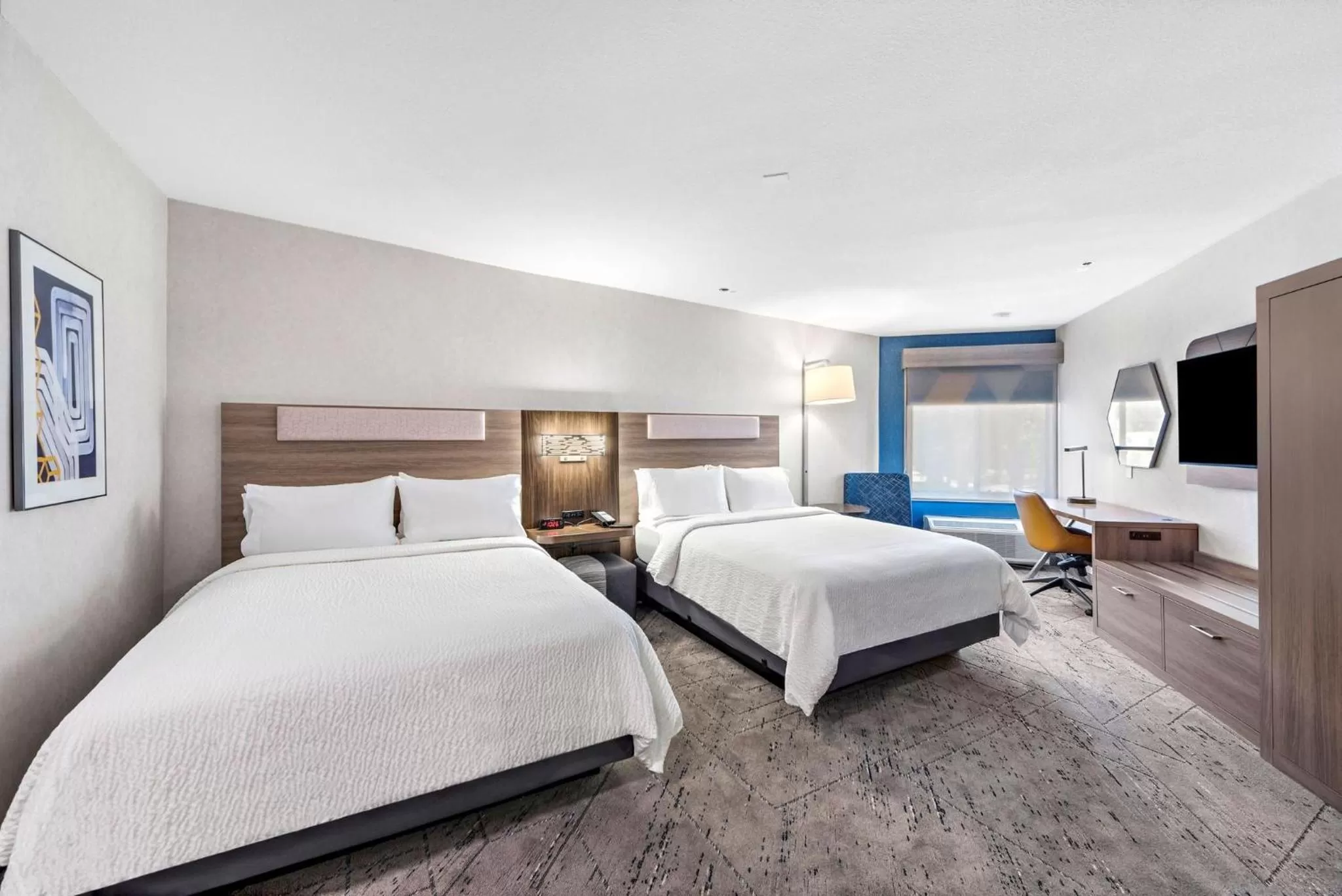 Photo of the whole room, Bed in Holiday Inn Express La Mesa Near SDSU by IHG