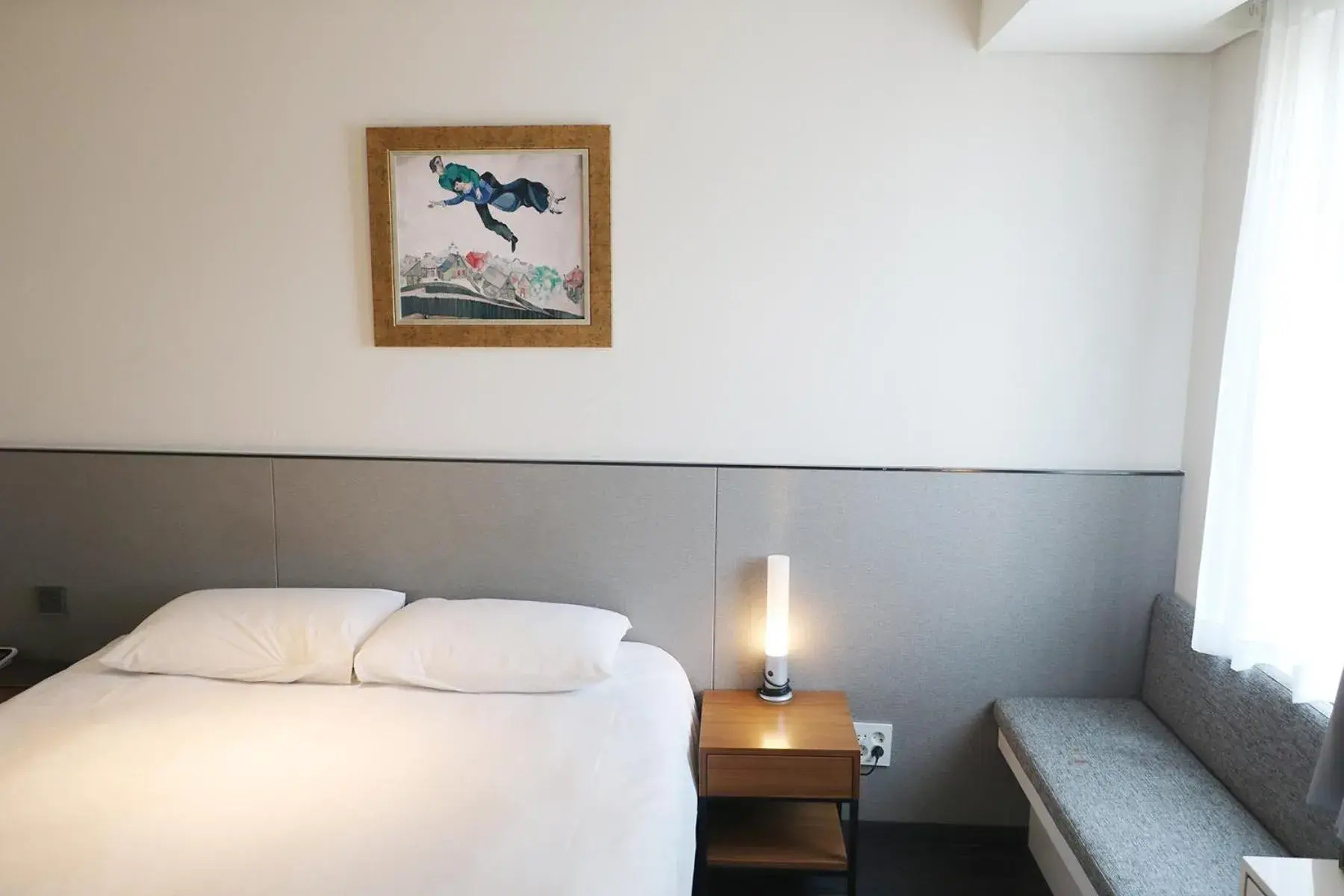 Bed in Hotel Thomas Myeongdong