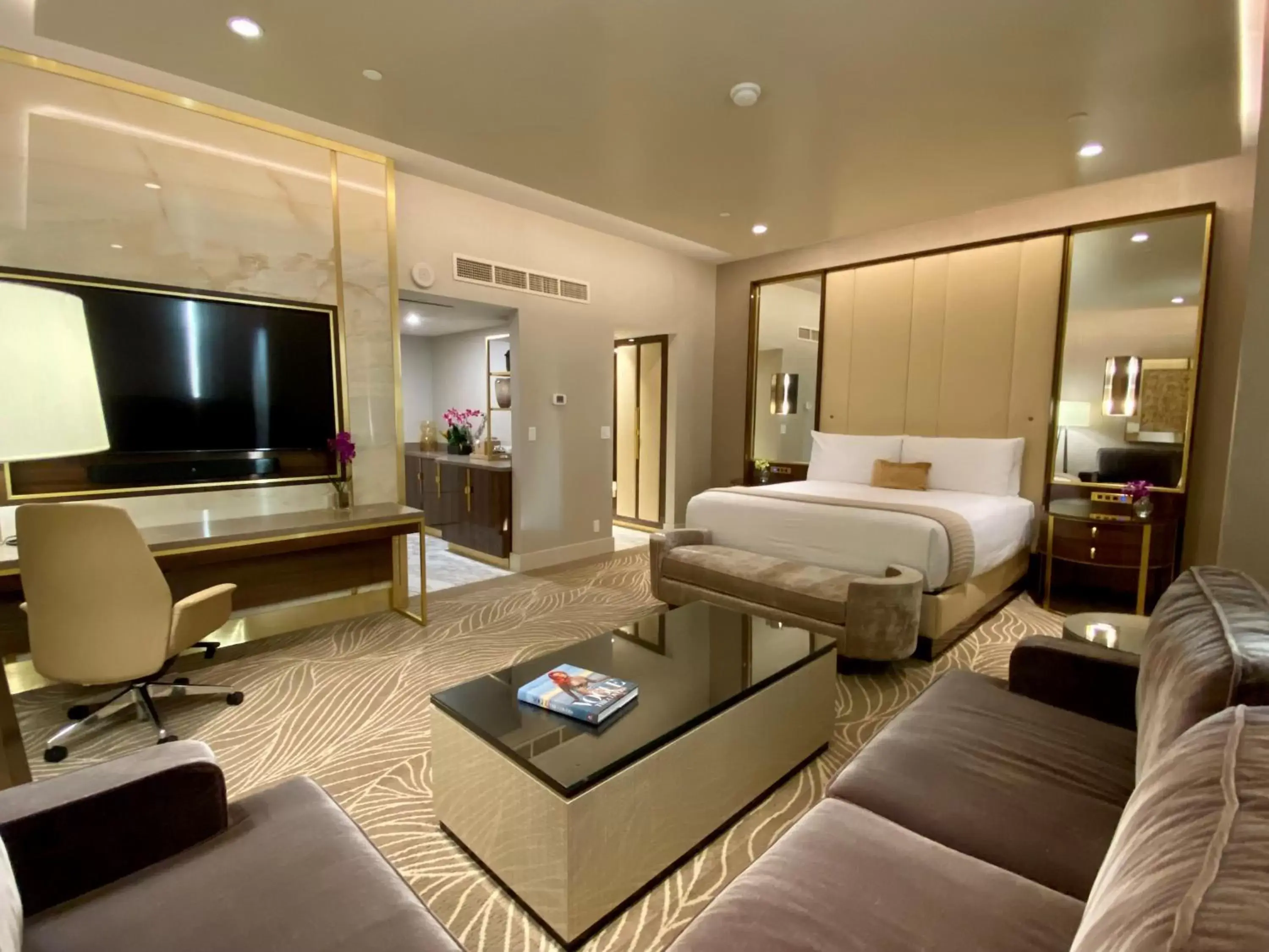 Bedroom, Bed in SAHARA Las Vegas Bedroom, Bed in SAHARA Las Vegas