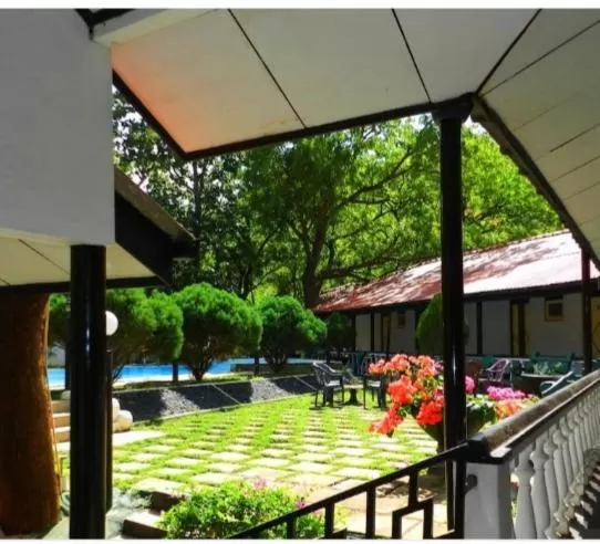Jayasinghe Holiday Resort