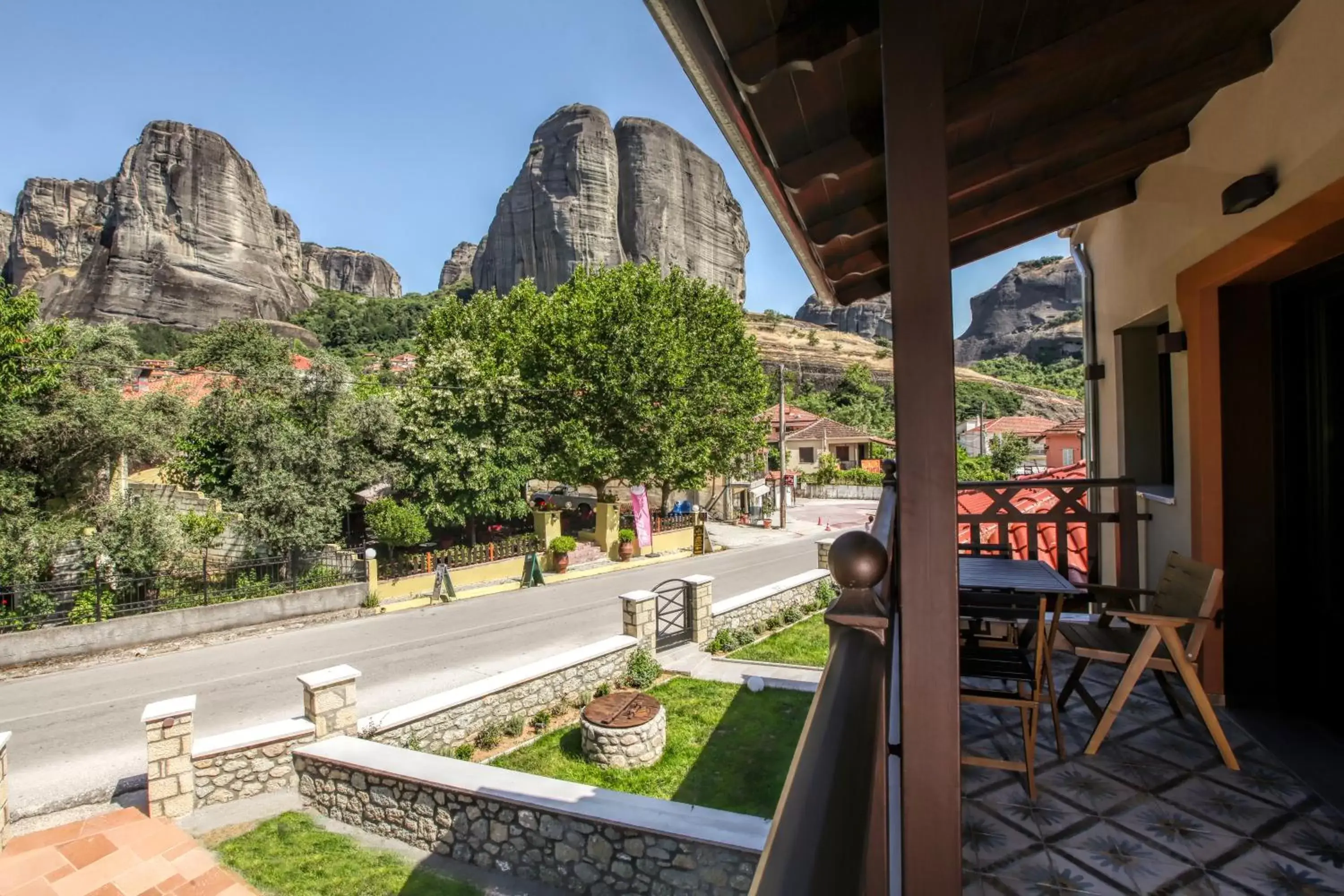 View (from property/room), Mountain View in Meteora Heaven and Earth Kastraki premium suites