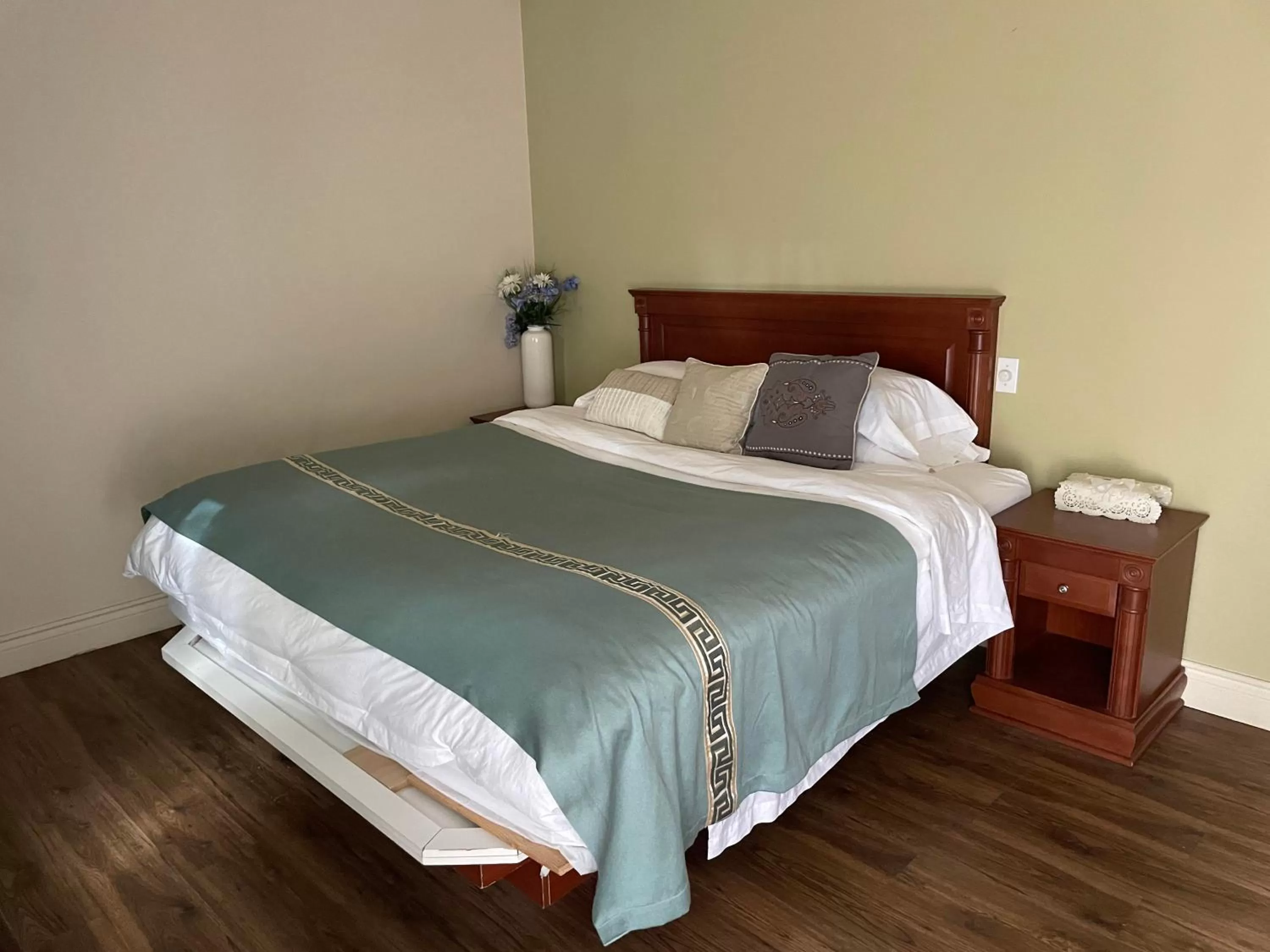 Bed in Motel au P'tit Sapin