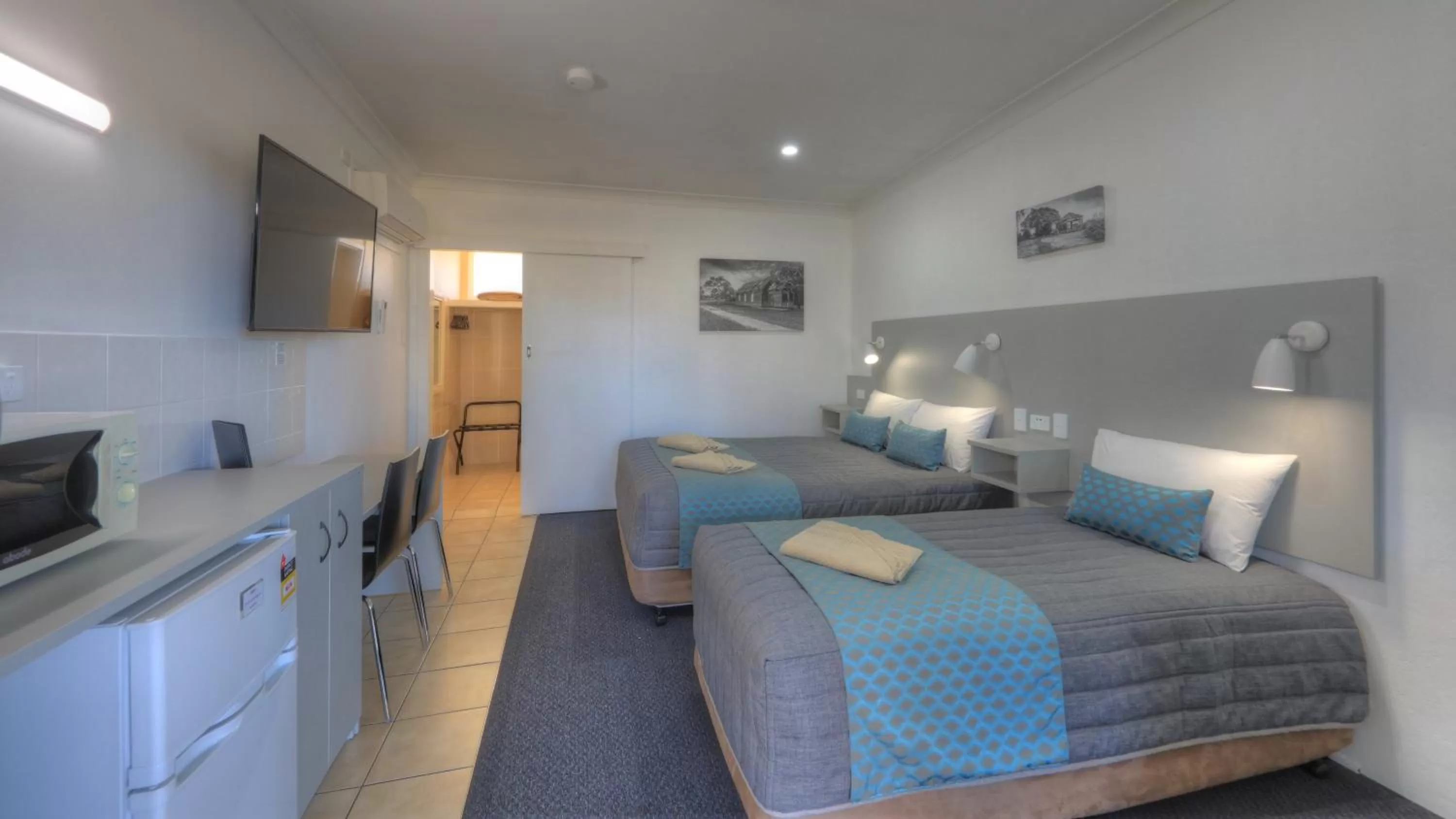 Photo of the whole room, Bed in Glen Innes Motel