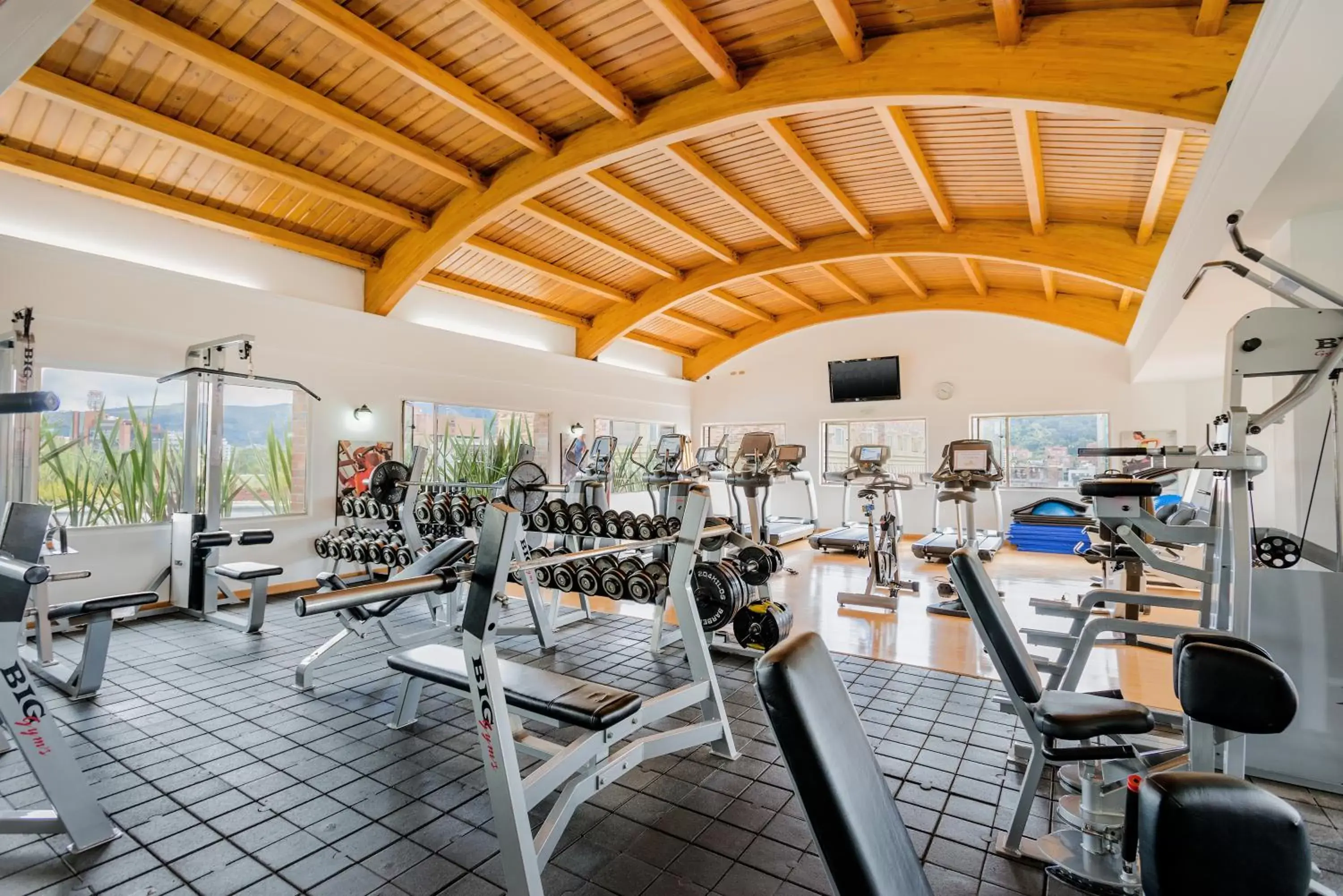 Fitness centre/facilities, Fitness Center/Facilities in Casa Dann Carlton Hotel & SPA