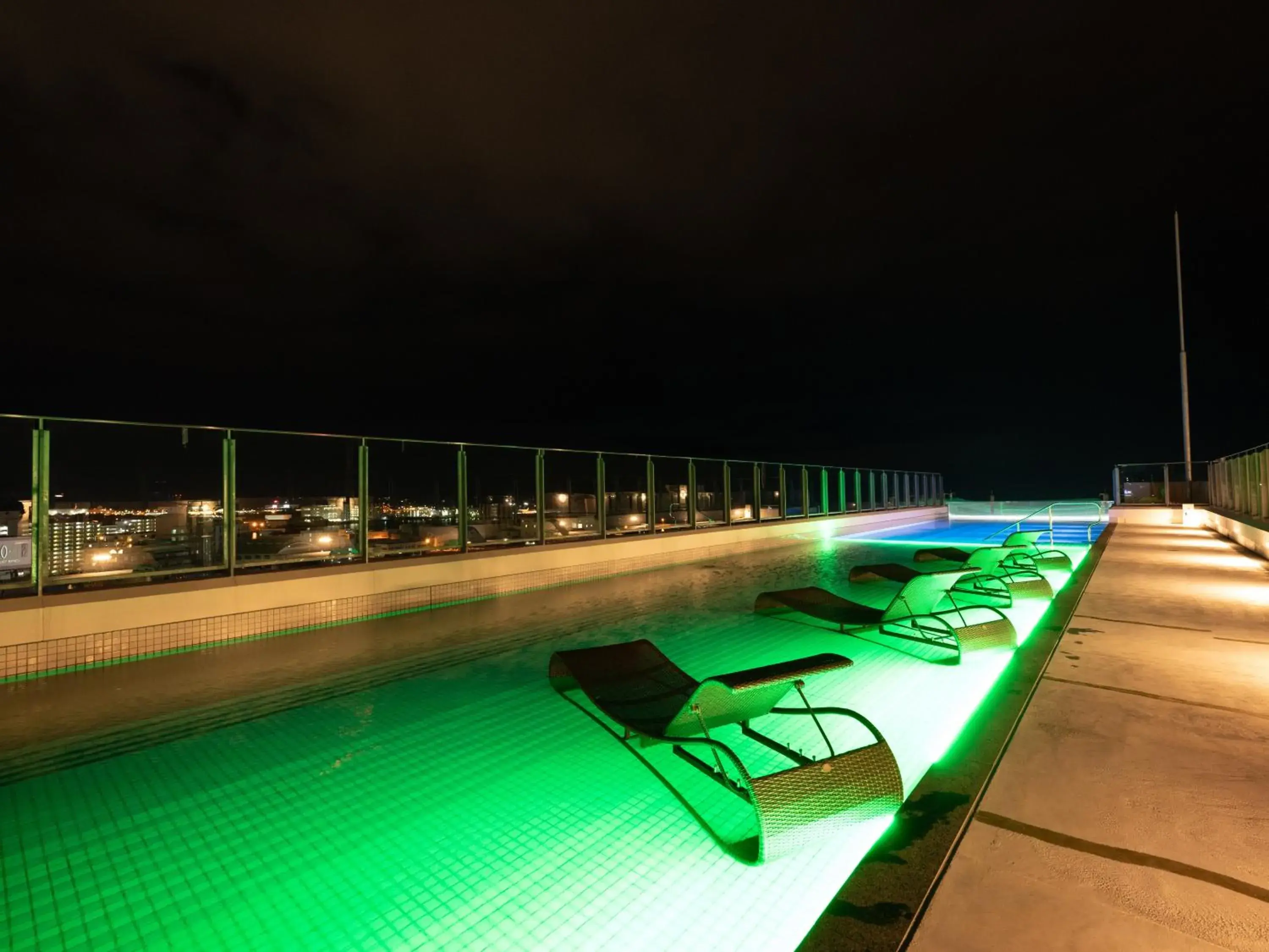 Pool view, Swimming Pool in HOTEL SANSUI NAHA　Ryukyu Hot Spring Naminoueyu