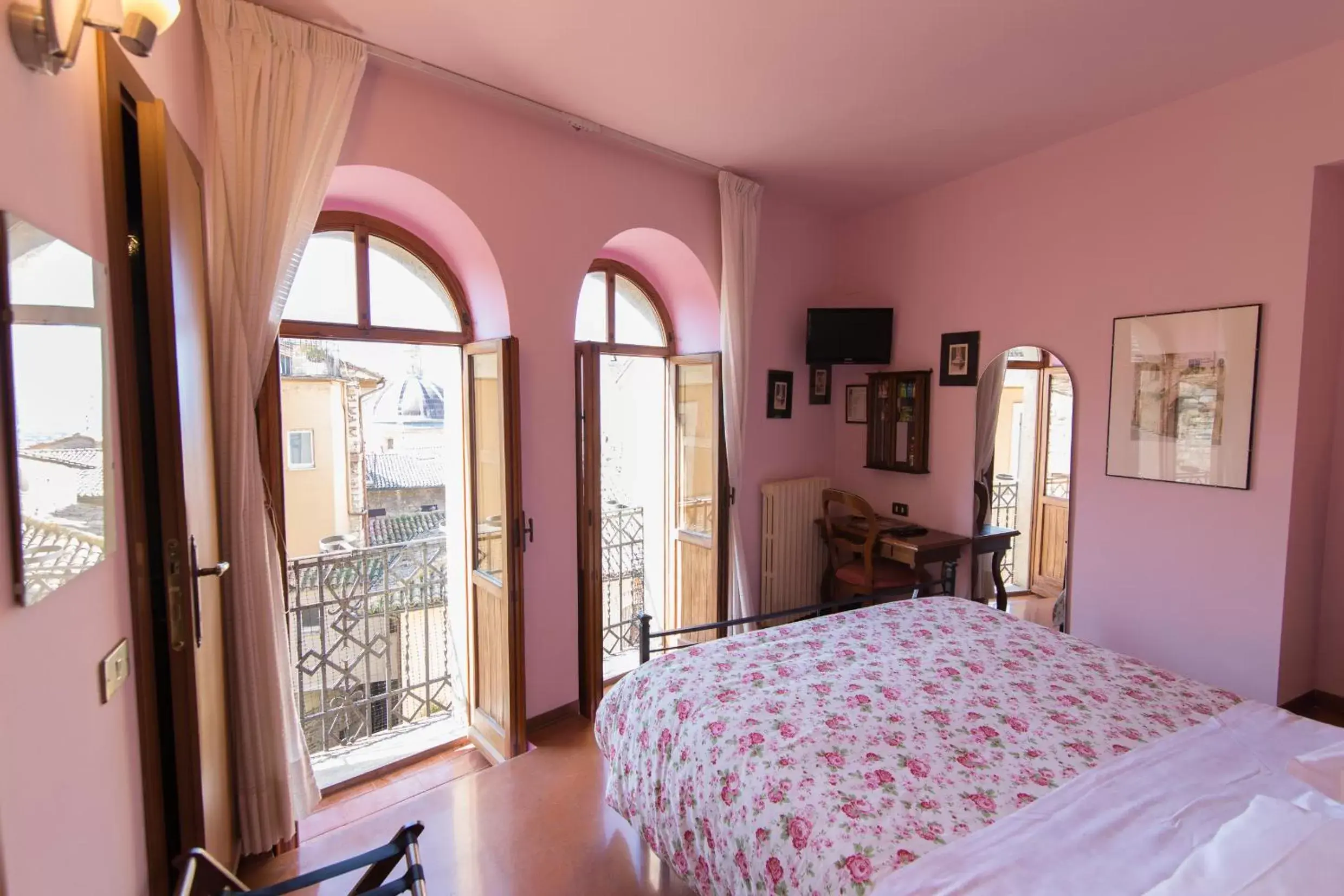 Photo of the whole room in Hotel Trattoria Pallotta