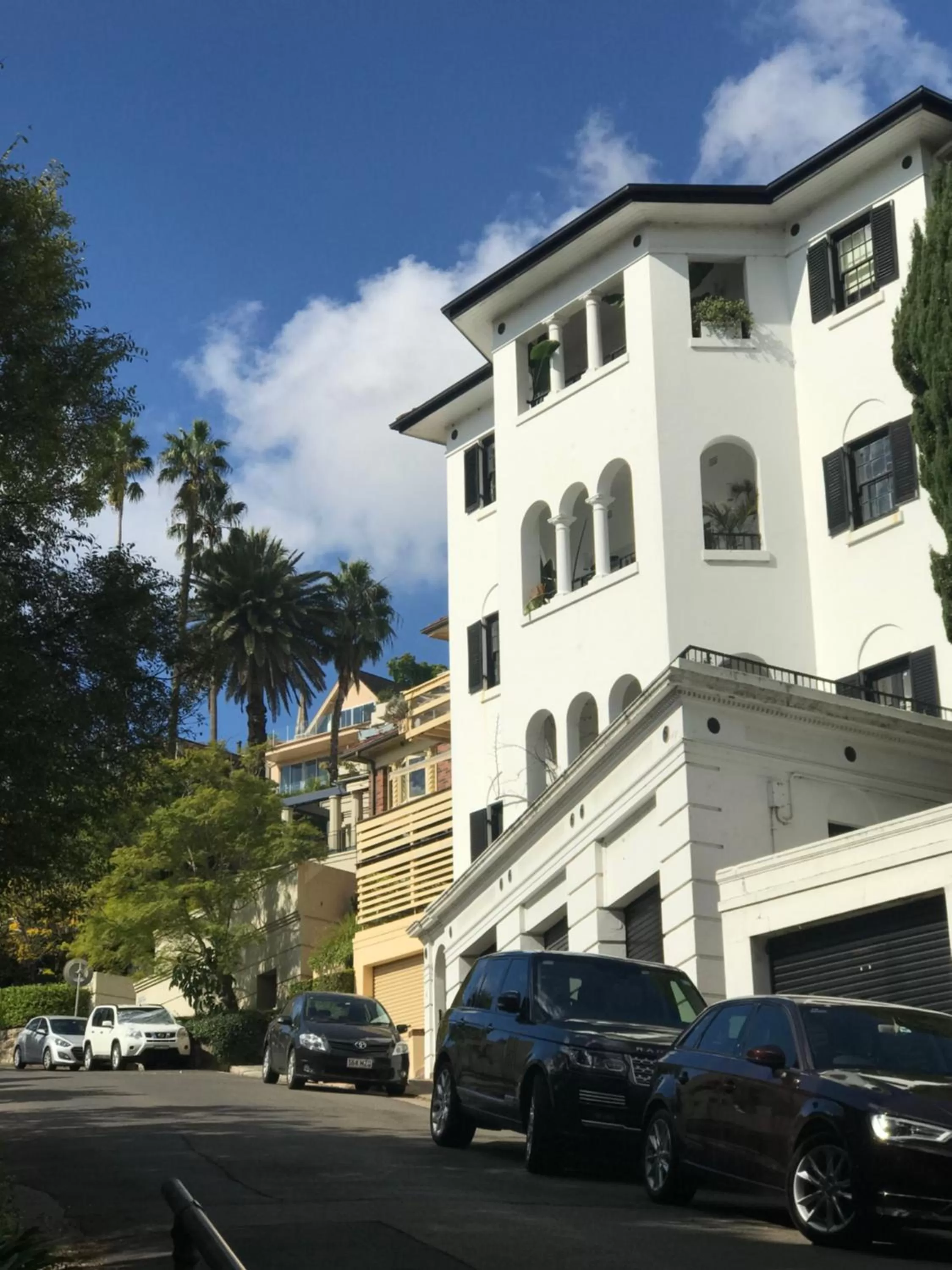 Edgecliff Lodge Motel