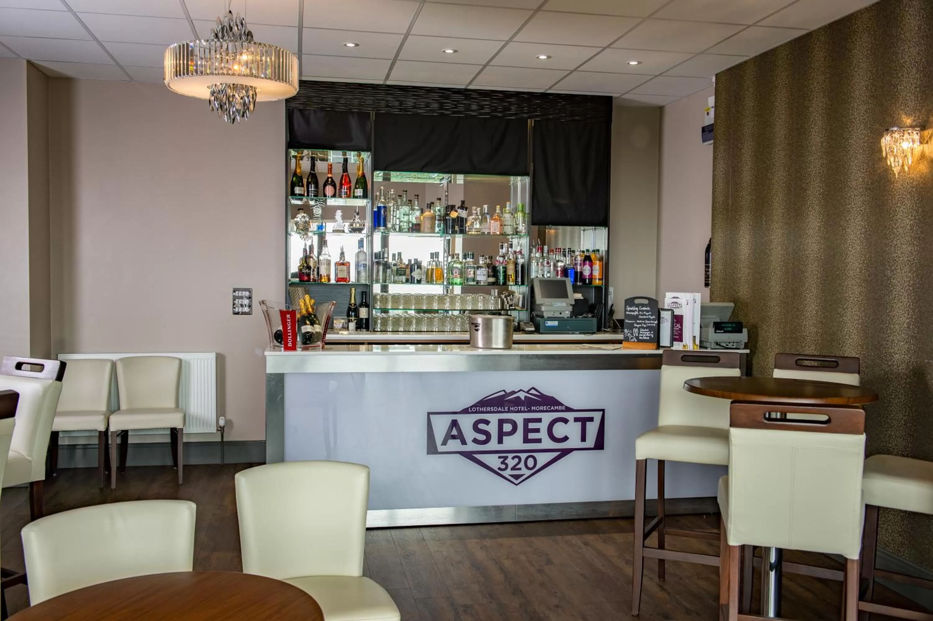 Lounge or bar in Best Western Lancaster Morecambe Lothersdale Hotel