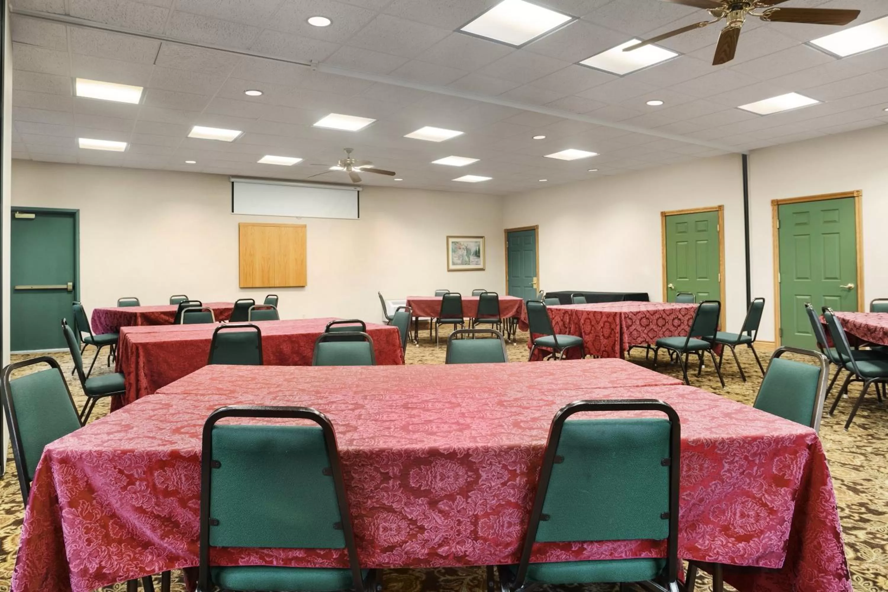 Banquet/Function facilities in Country Inn & Suites by Radisson, Kalamazoo, MI