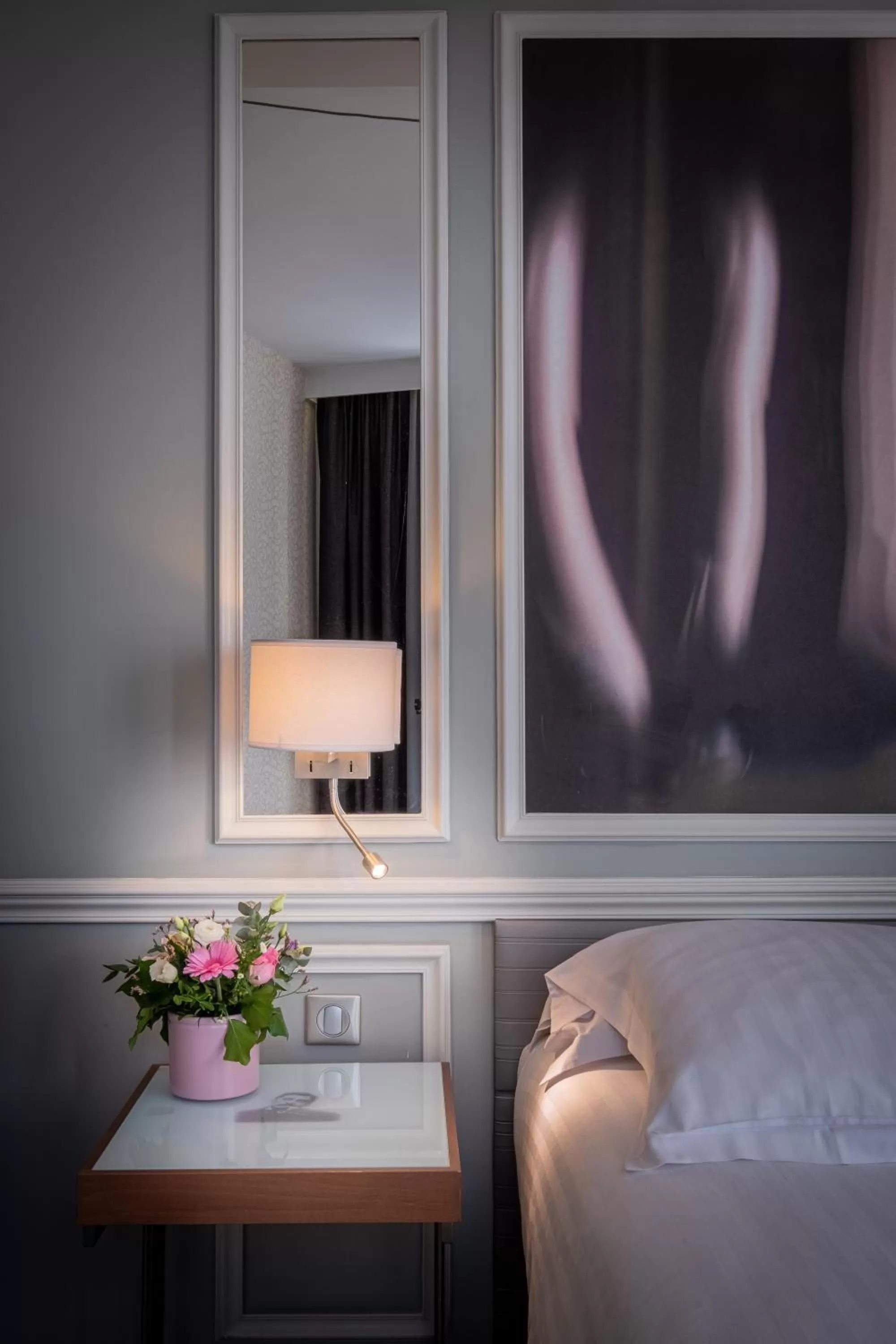 Bed in Hotel Litteraire Le Swann, BW Premier Collection