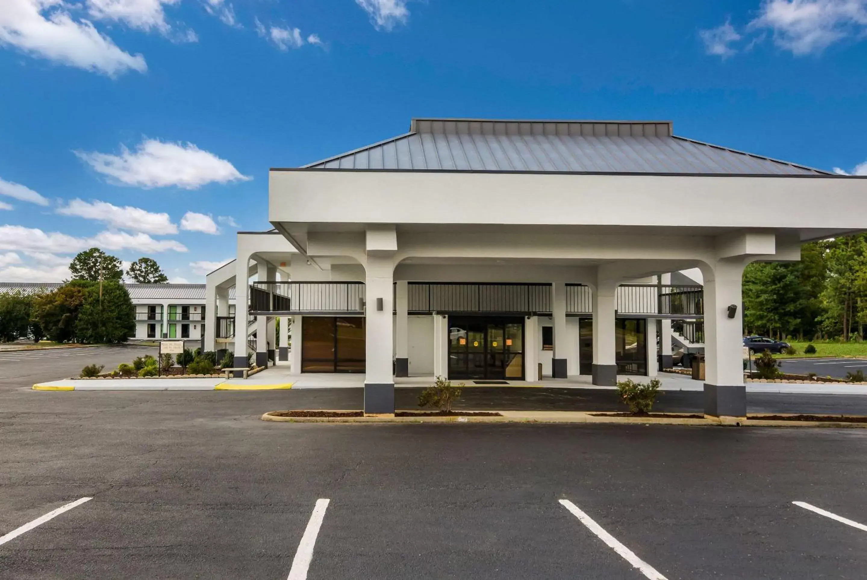 Property building in Quality Inn Emporia Property building in Quality Inn Emporia