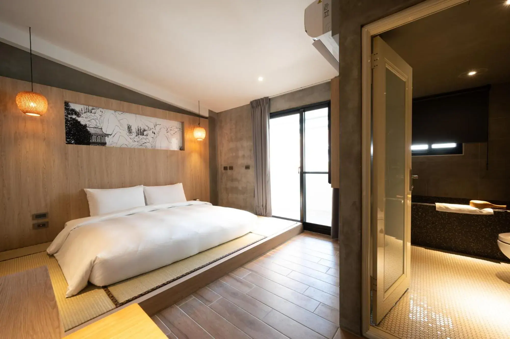 Photo of the whole room, Bed in Yunoyado Onsen Hotspring Hotel Deyang