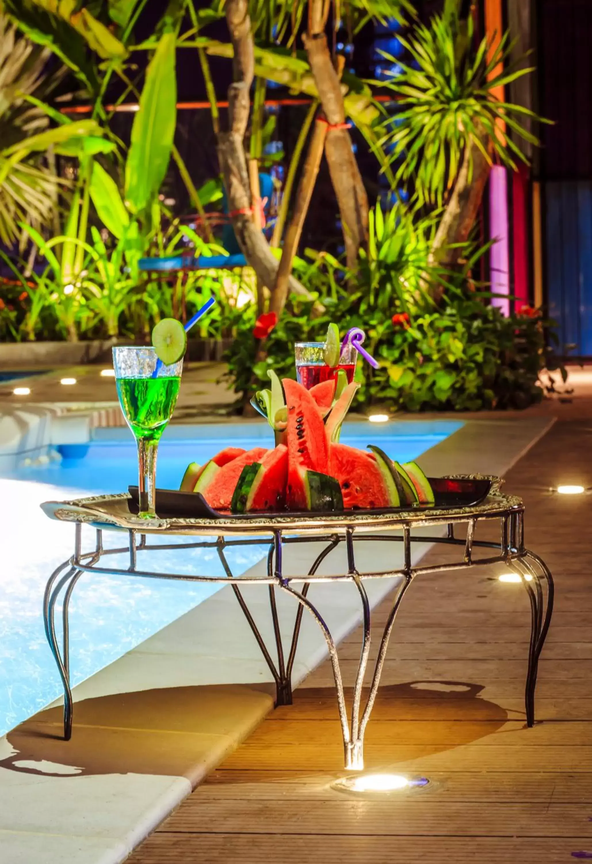 Pool view, Drinks in Prostyle Hotel Ho Chi Minh プロスタイルホテルホーチミン Pool view, Drinks in Prostyle Hotel Ho Chi Minh プロスタイルホテルホーチミン