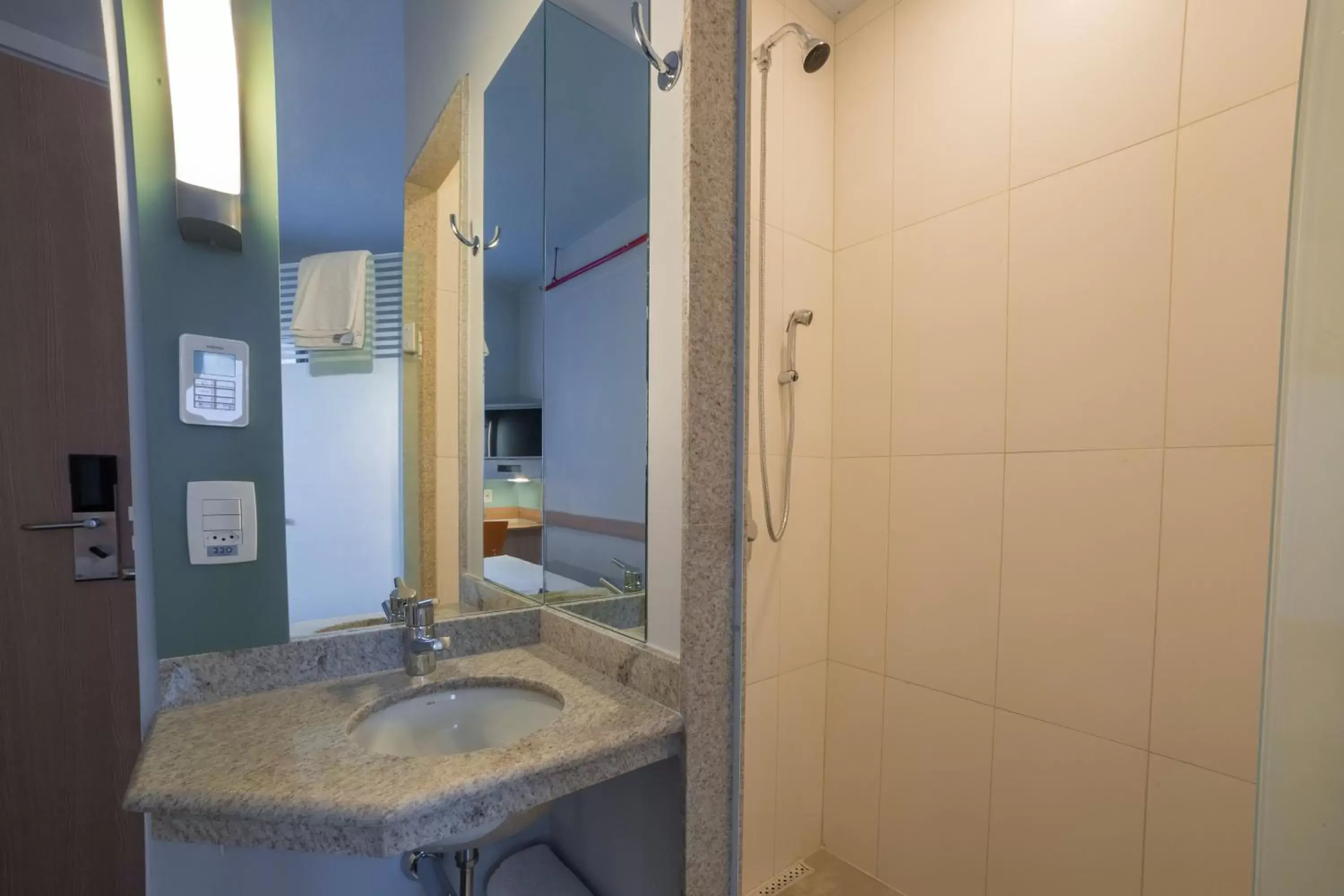 Bathroom in ibis budget Sao Bernardo do Campo