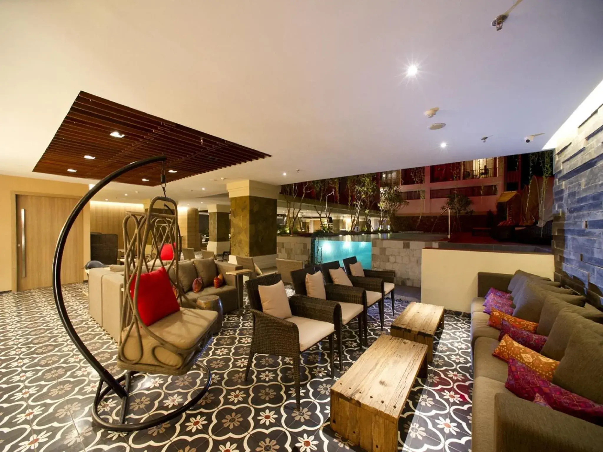 Lounge or bar, Lounge/Bar in Grand Zuri Kuta Bali Hotel