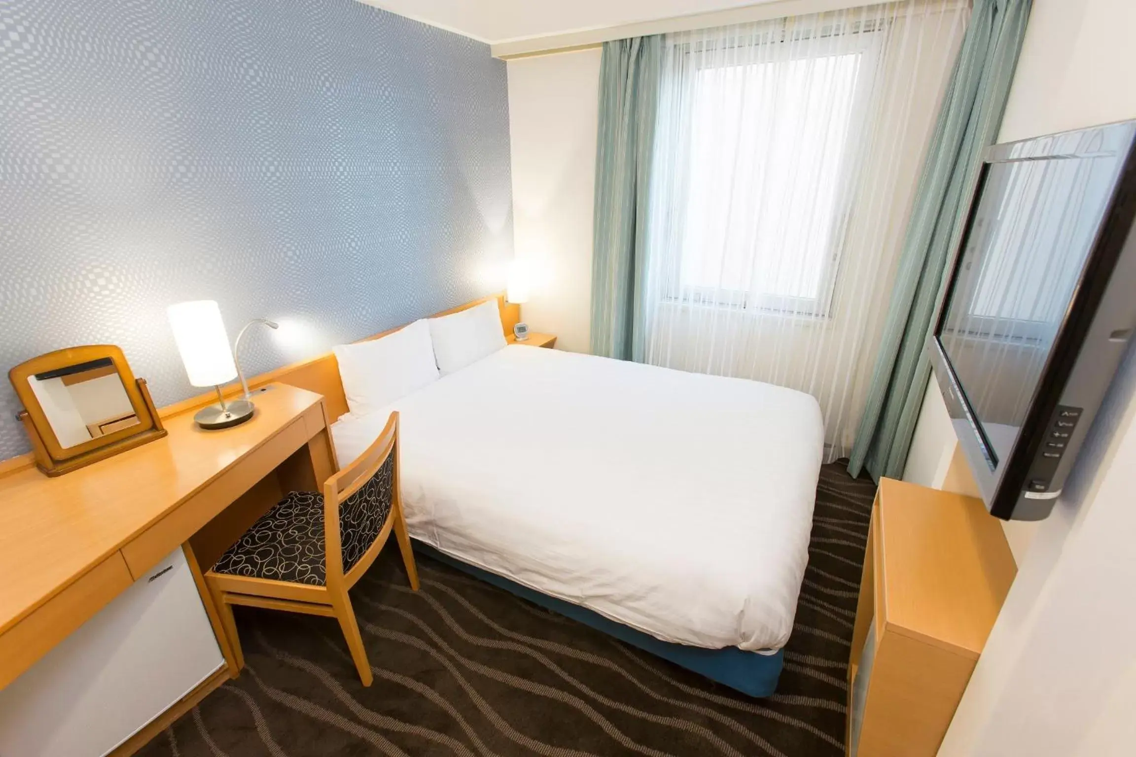 Double Room with Small Double Bed - single occupancy - Non-Smoking in Shibuya Tobu Hotel