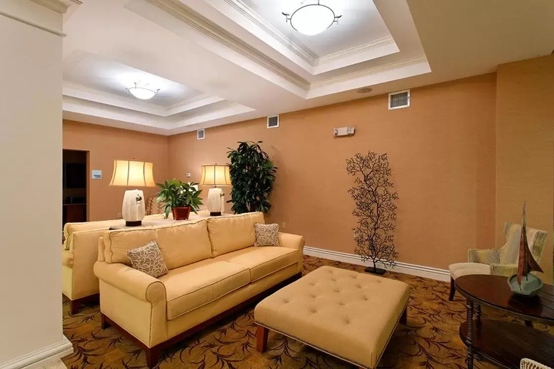 Lobby or reception, Seating Area in The Inn at Long Beach