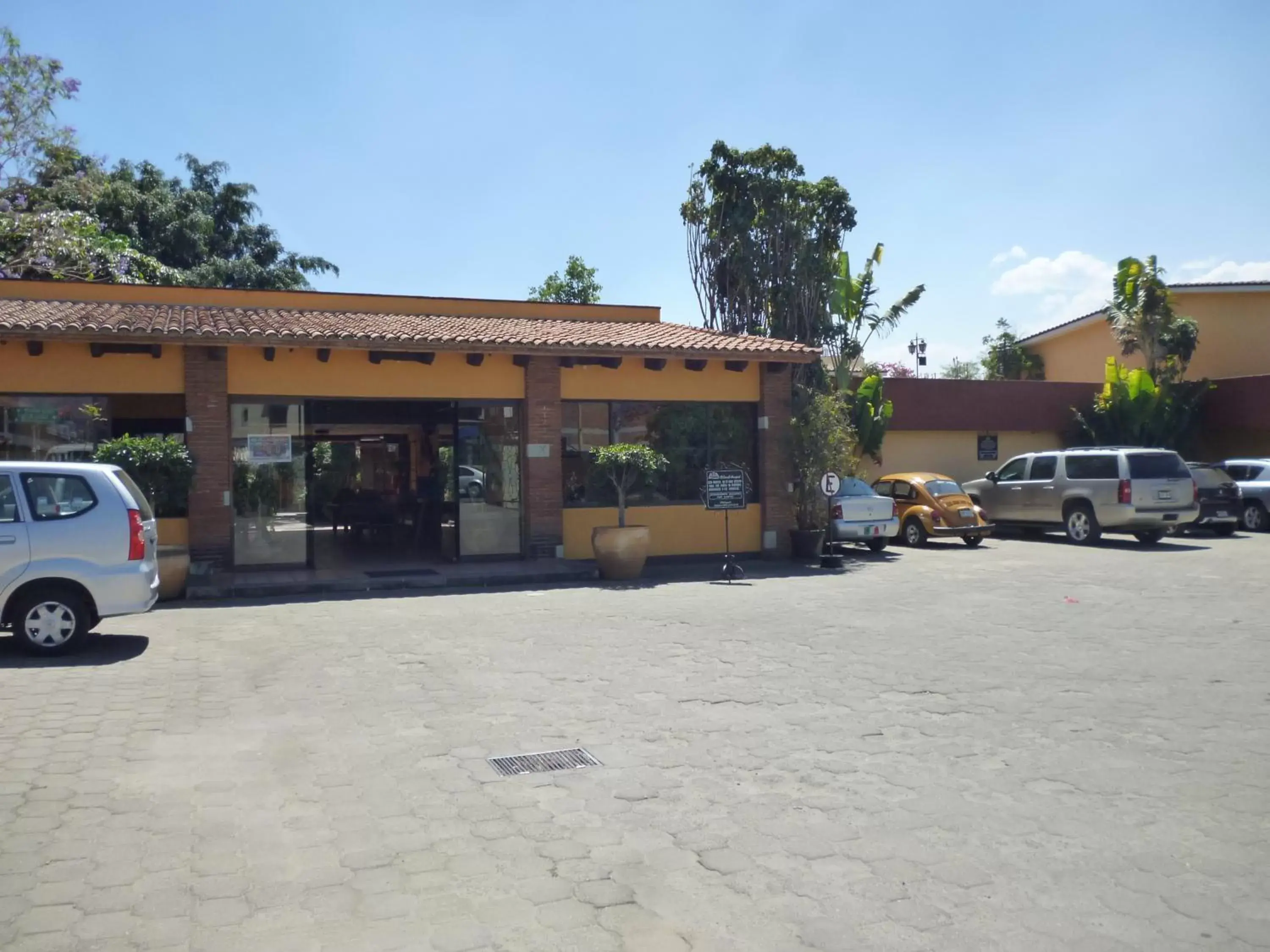 Facade/entrance, Property Building in Hotel Hacienda