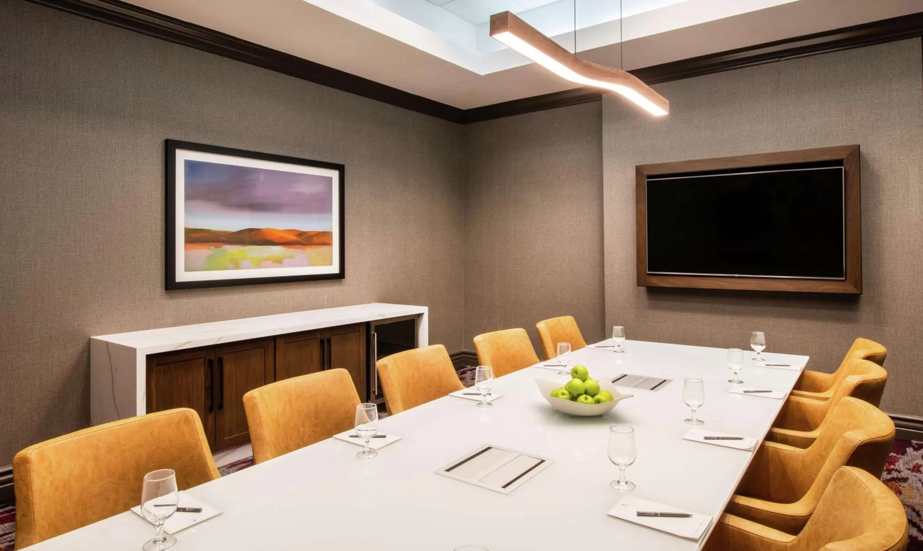 Meeting/conference room in Embassy Suites by Hilton Walnut Creek