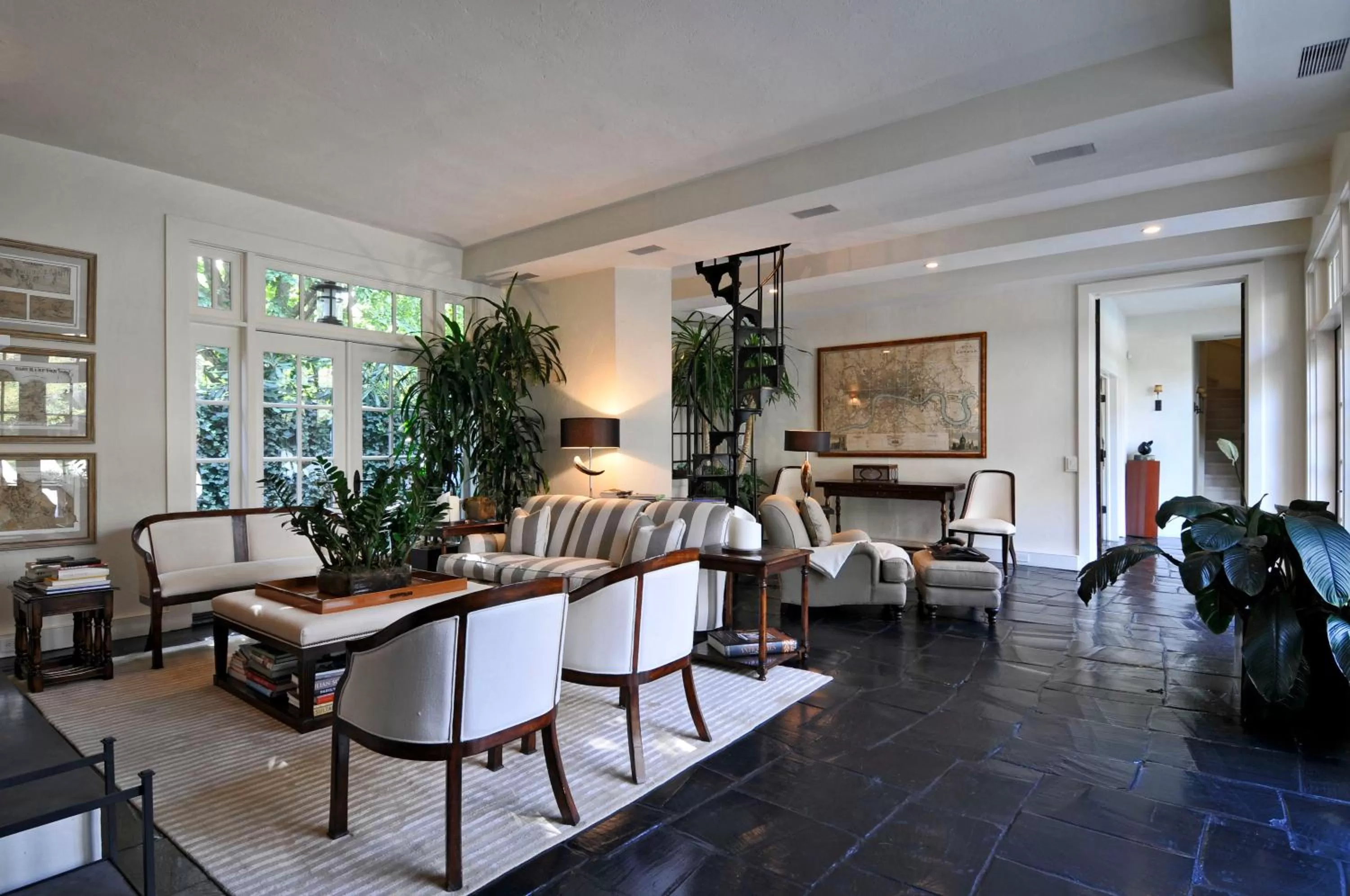 Communal lounge/ TV room in The Baker House 1650