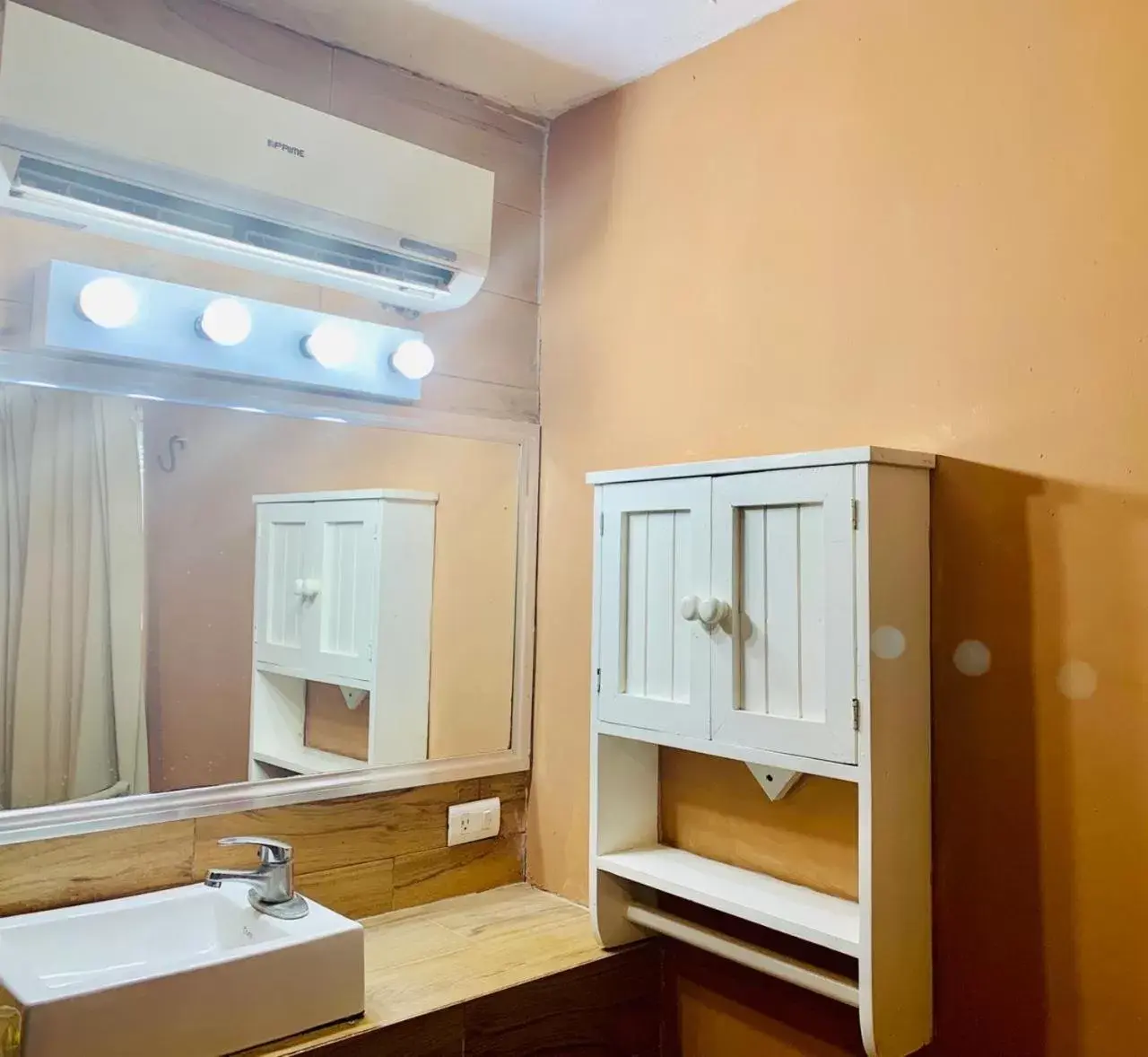 Bathroom in DNA Cancun Hotel y Posada