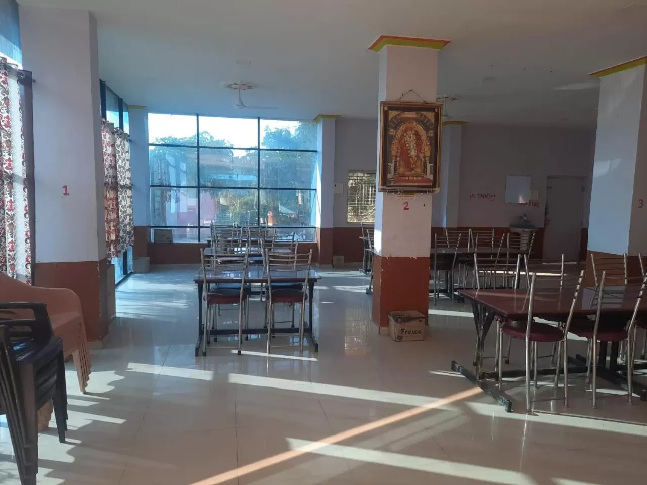 Hotel Nisarg Lodging And Restaurant