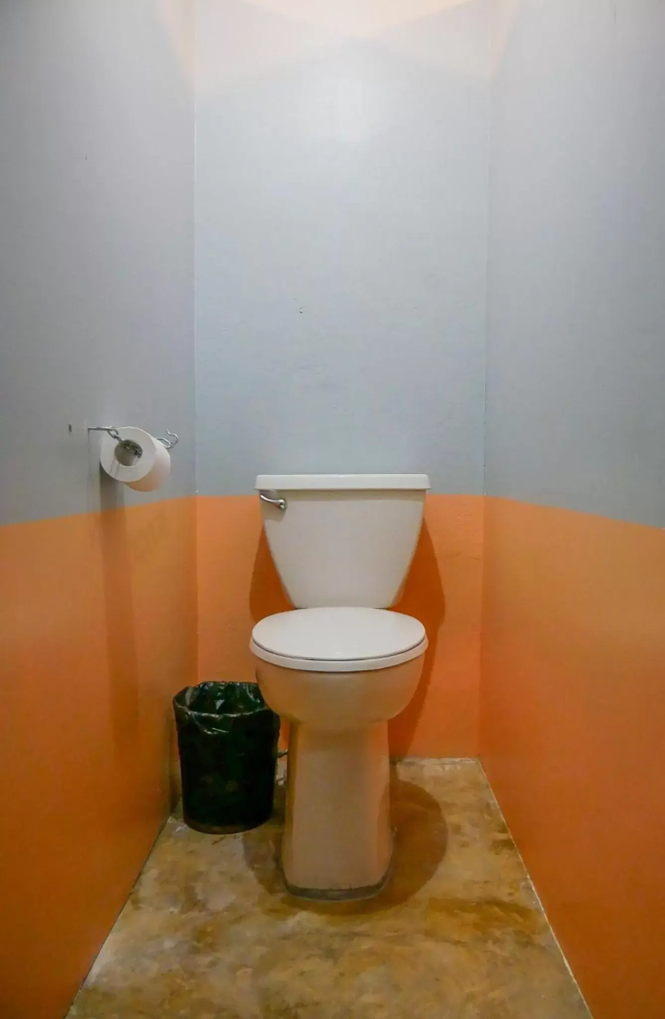 Bathroom in Drift Inn San Pedro