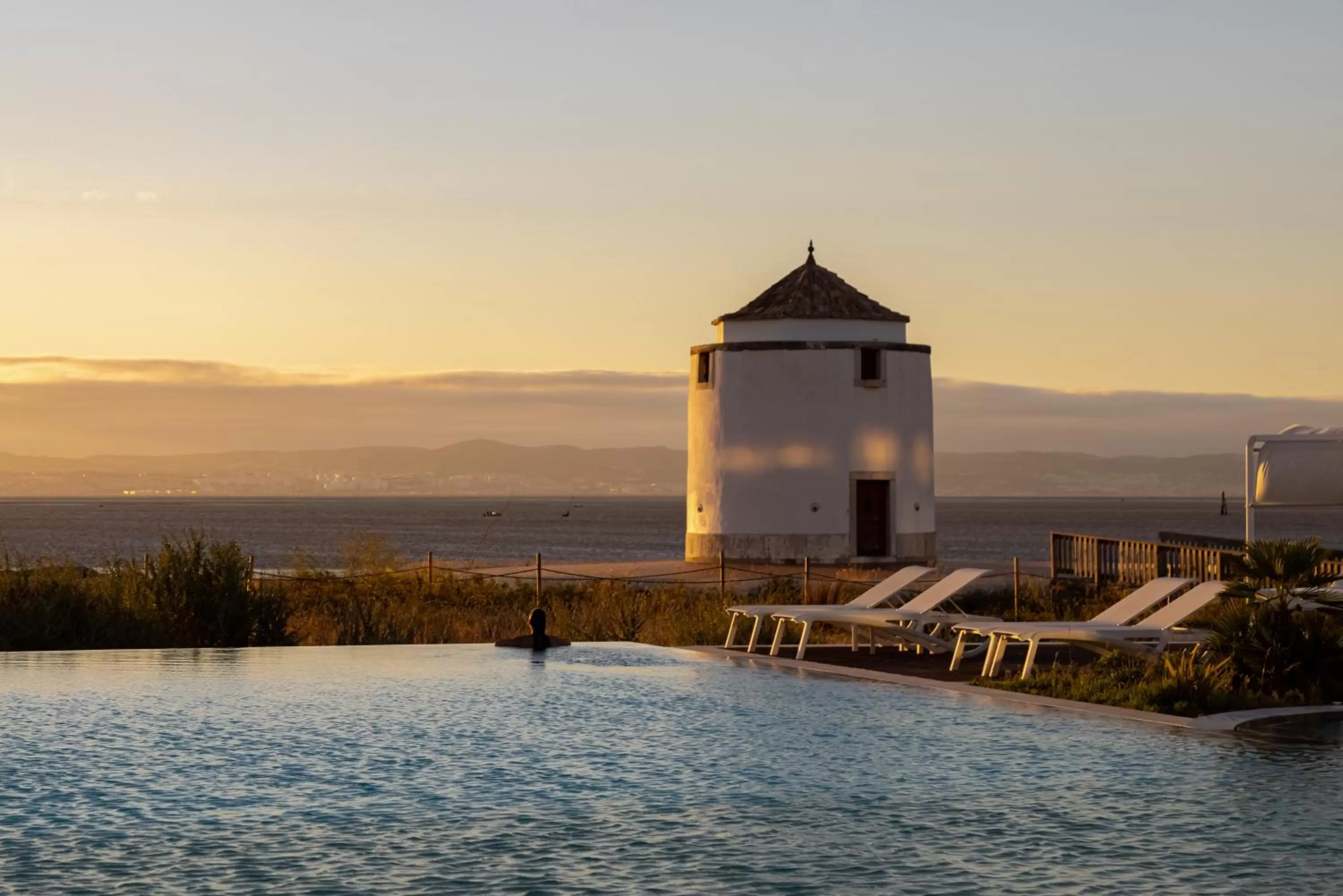 Swimming pool in Praia do Sal Resort