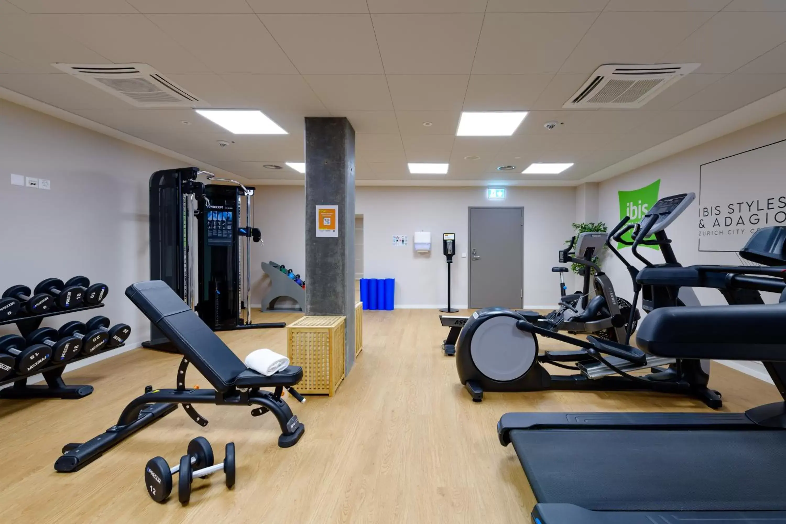 Fitness centre/facilities, Fitness Center/Facilities in ibis Styles Zurich City Center