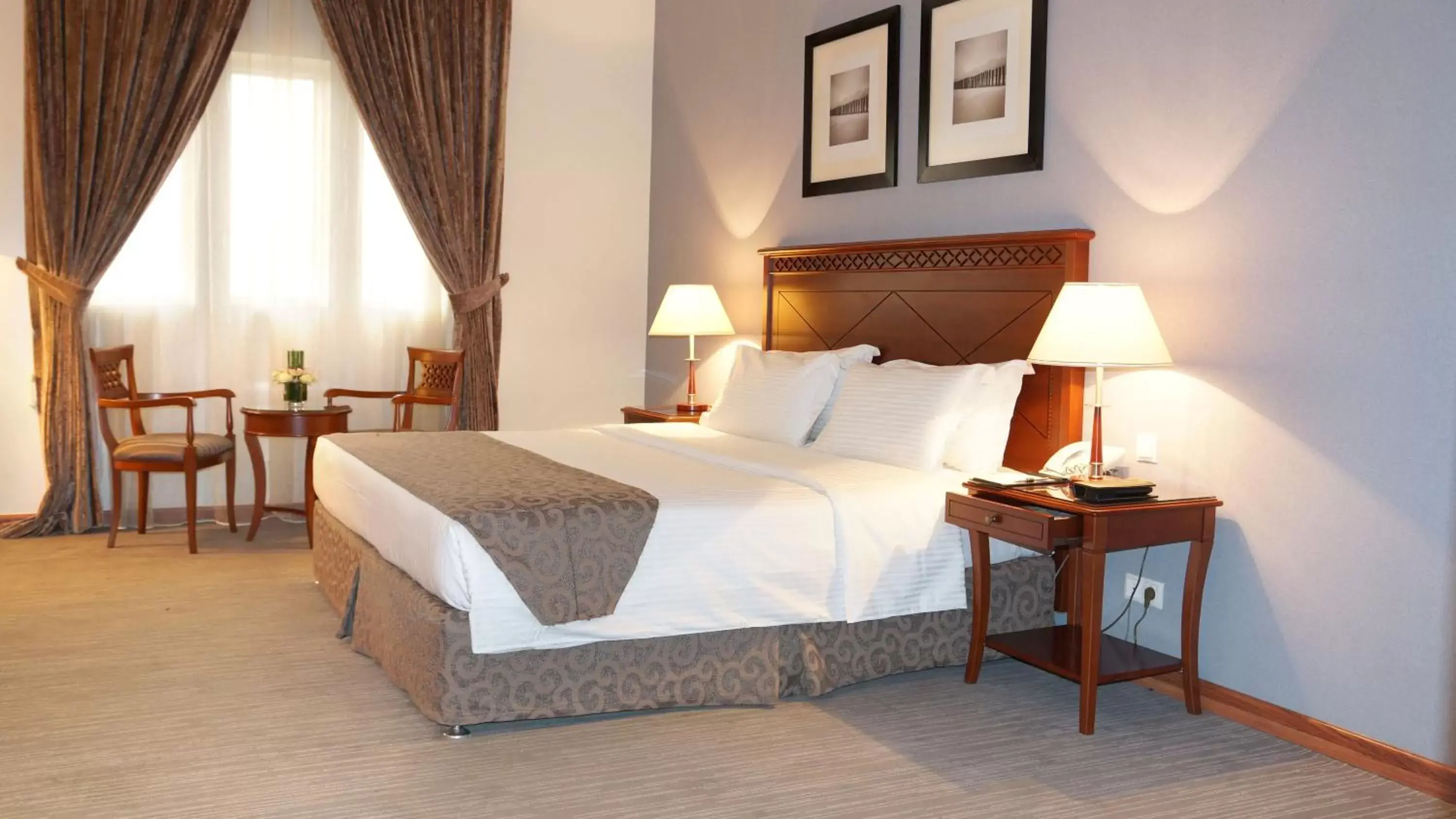 Day, Bed in Executives Hotel - Olaya