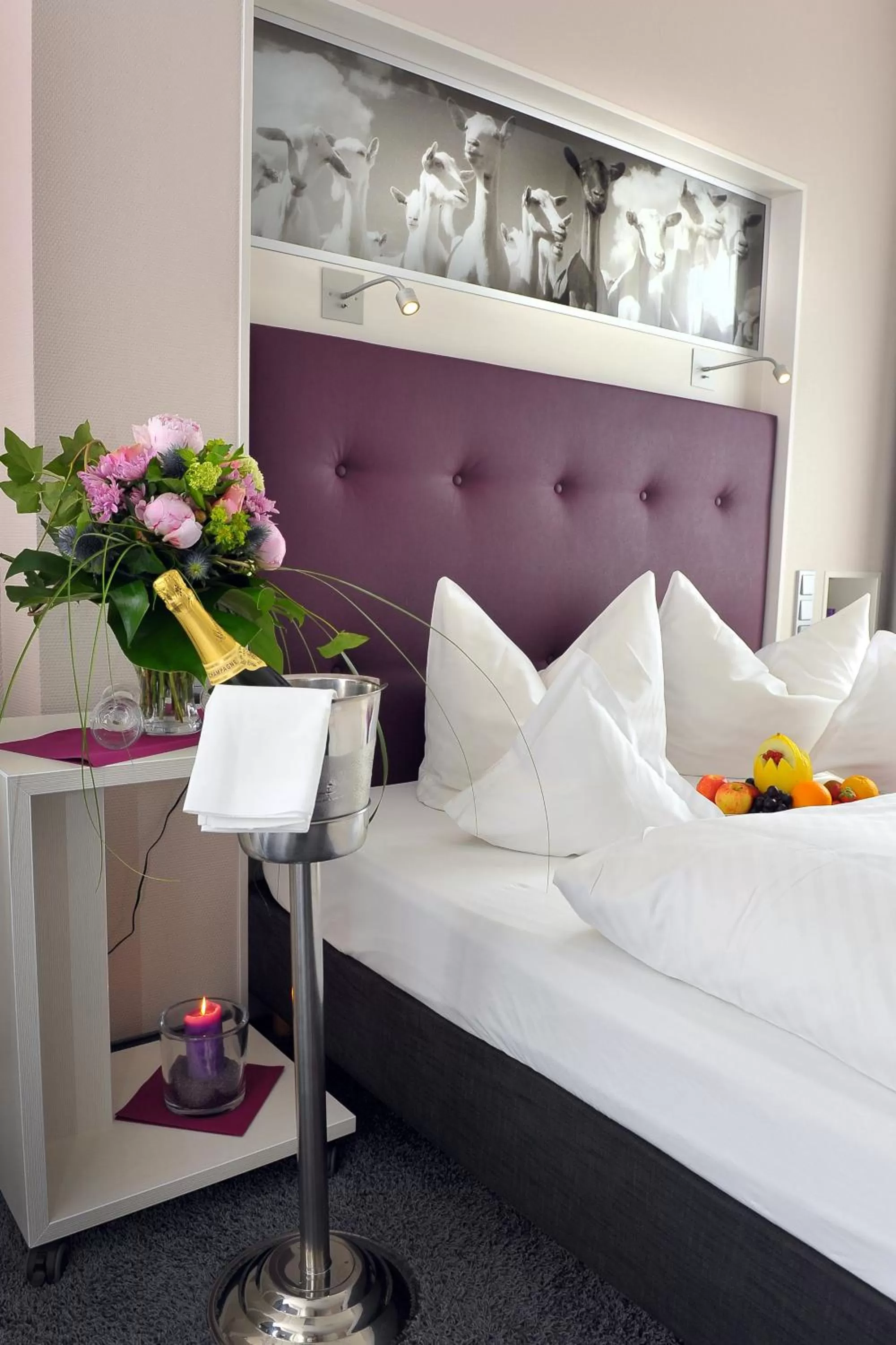 Bedroom, Bed in Hotel Fährhaus