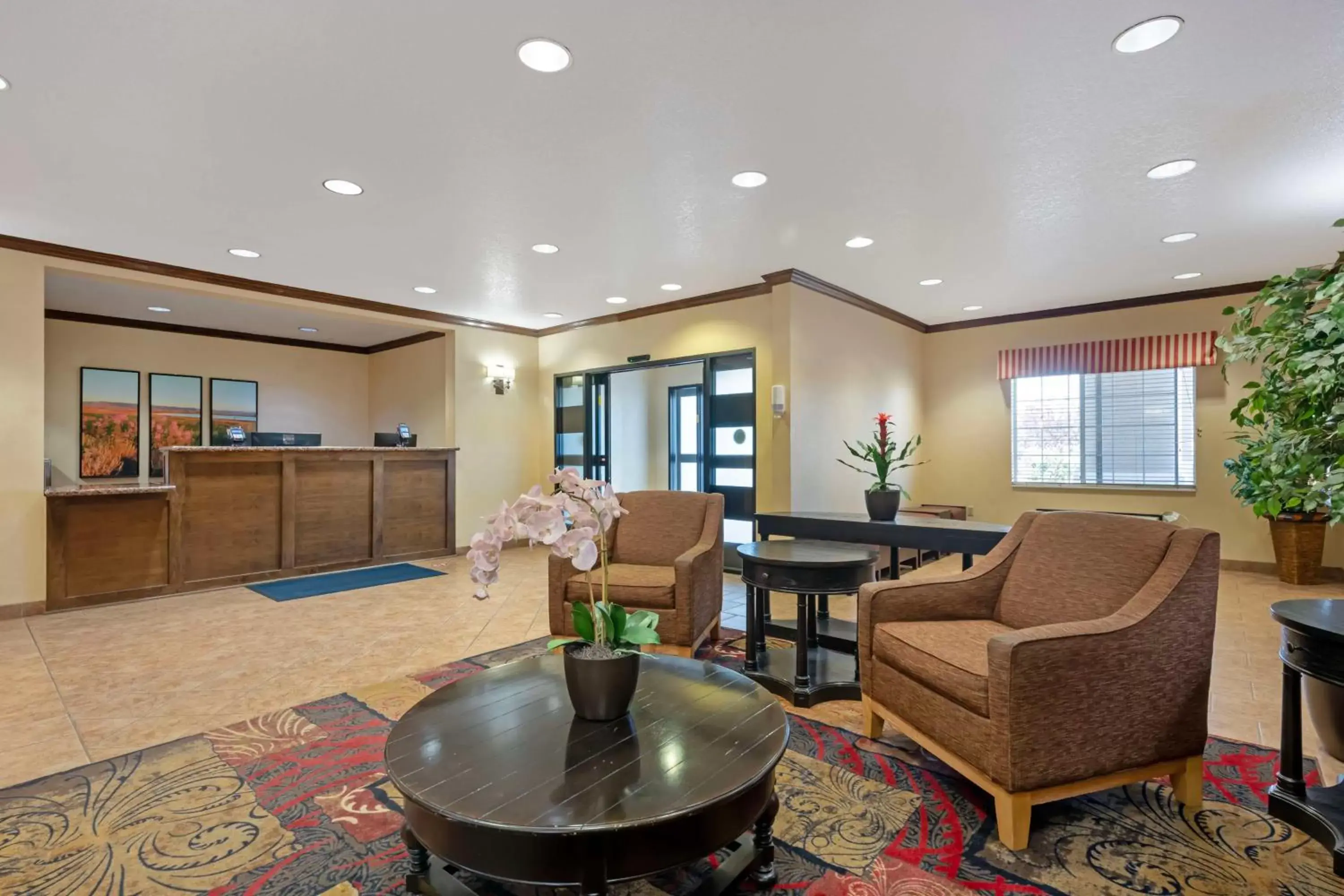 Lobby or reception, Lobby/Reception in Best Western Laramie Inn & Suites