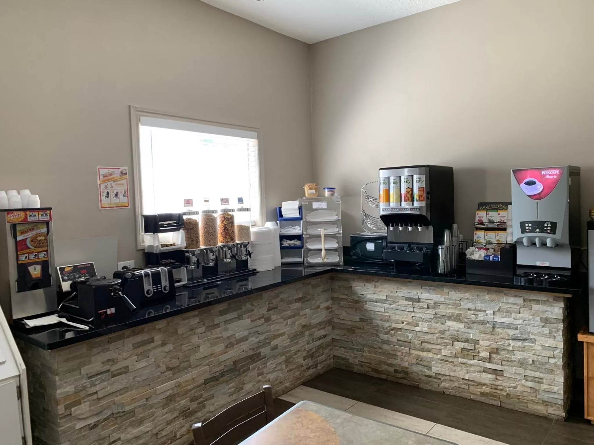 Coffee/tea facilities in Sword Inn Bancroft