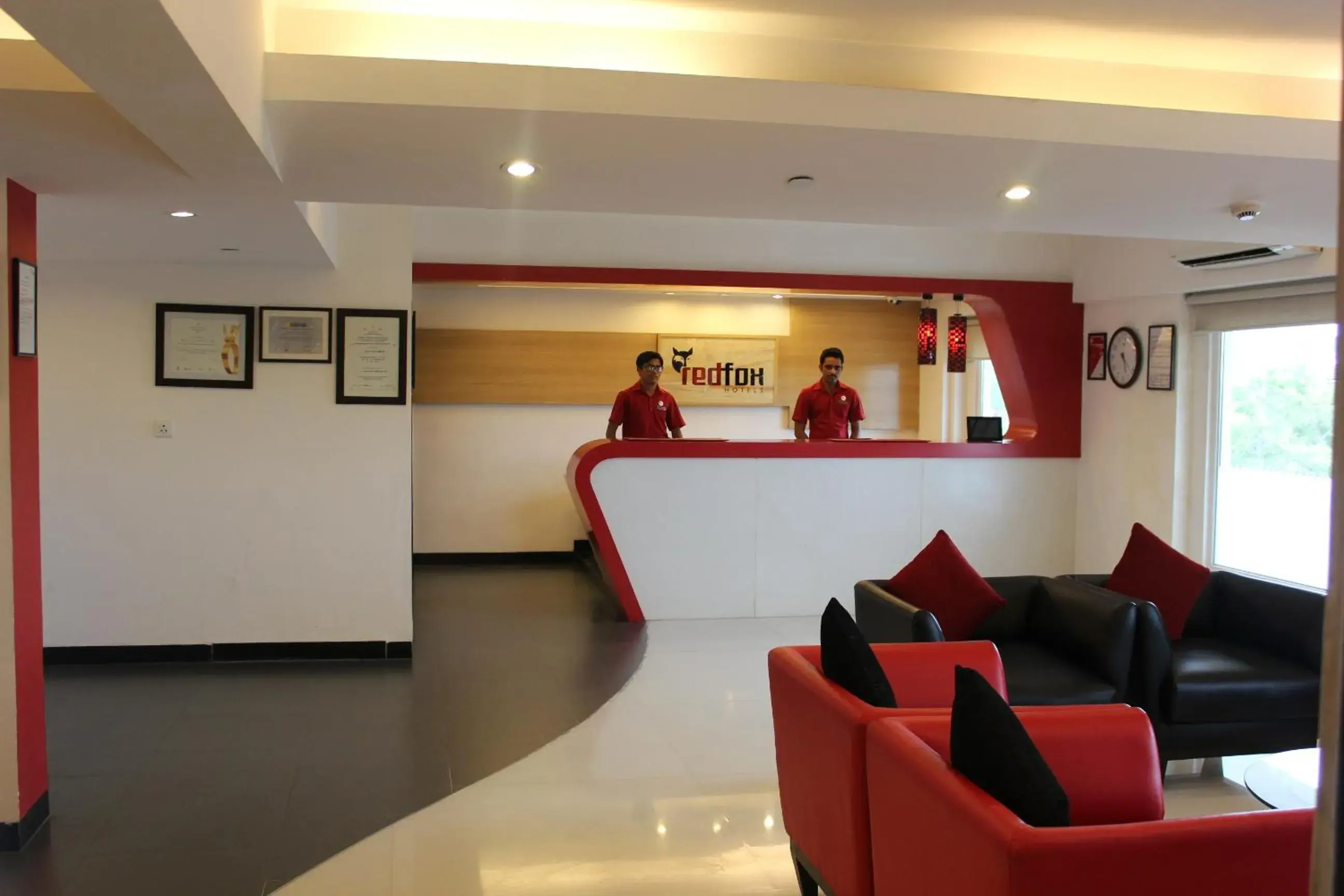 Lobby or reception in Red Fox by Lemon Tree Hotels, Jaipur Lobby or reception in Red Fox by Lemon Tree Hotels, Jaipur