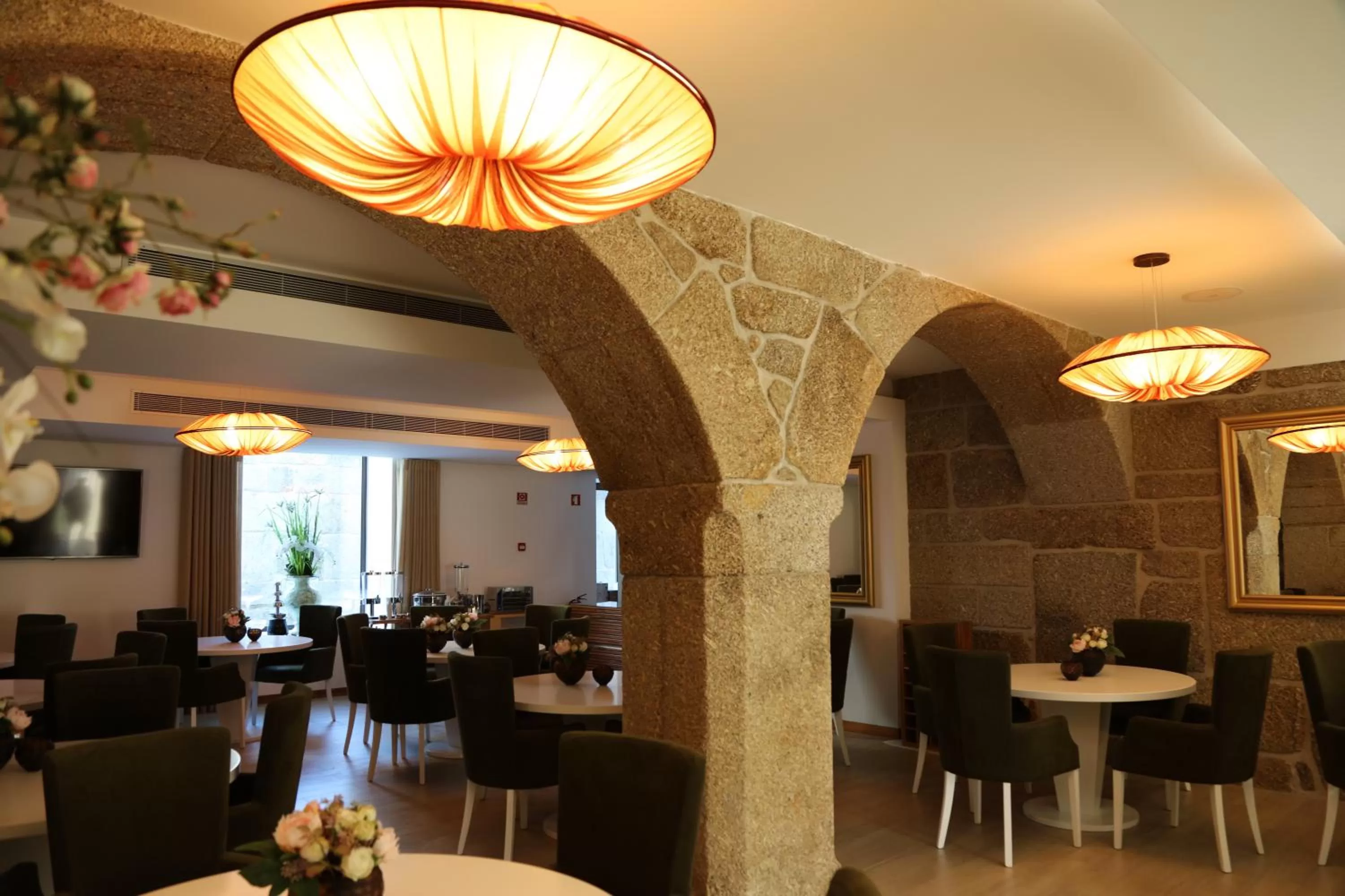 Restaurant/places to eat in Hotel Rural Quinta das Quintães