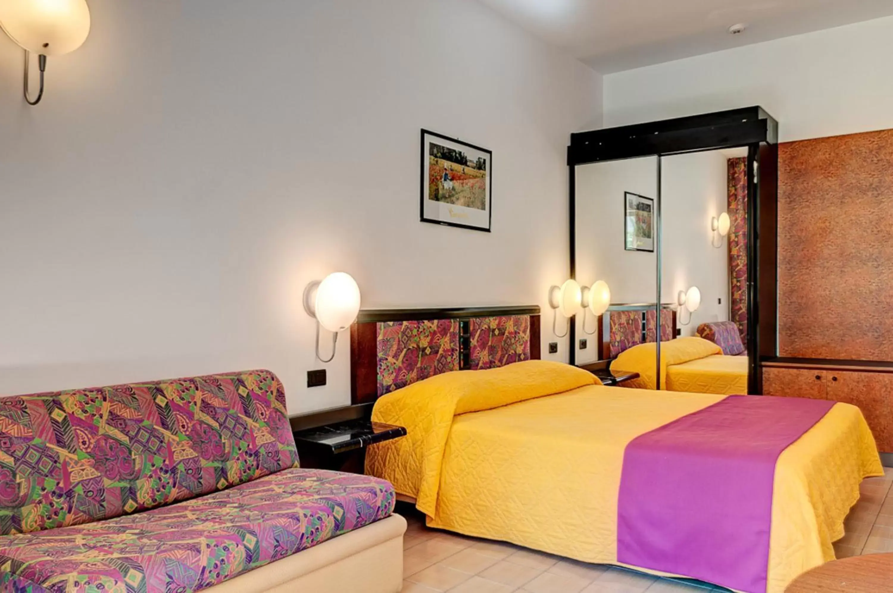 Economy Double or Twin Room in Hotel Olimpo le Terrazze