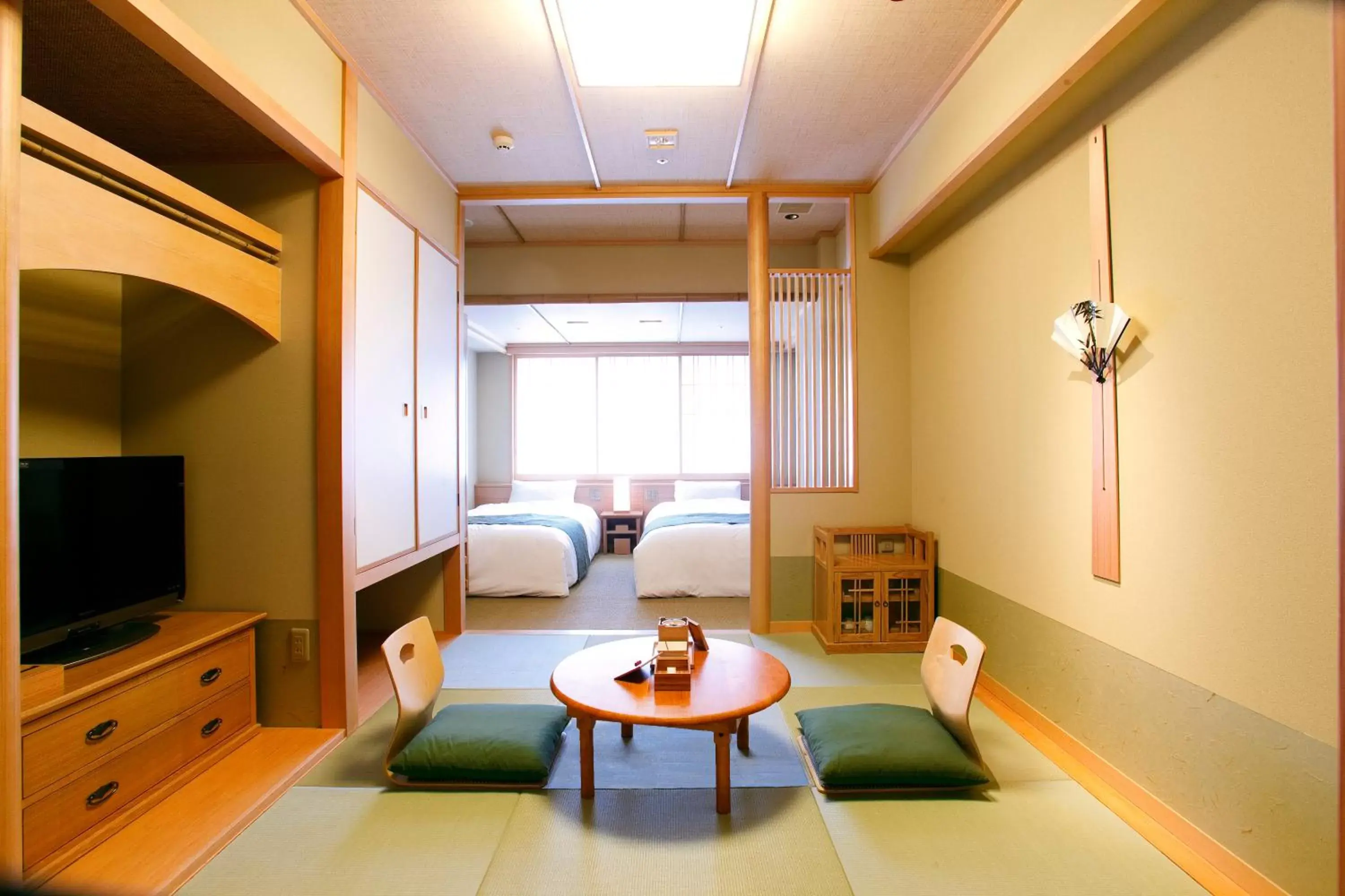 Photo of the whole room, Seating Area in Kadensho, Arashiyama Onsen, Kyoto - Kyoritsu Resort