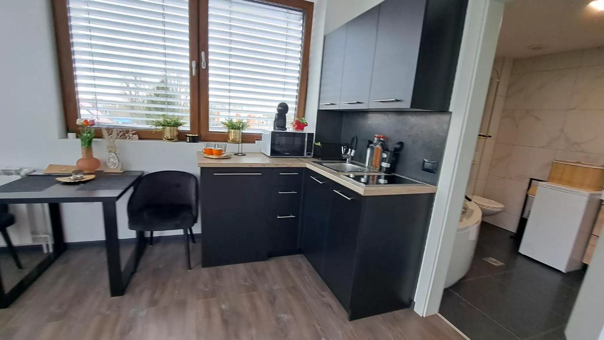 Coffee/tea facilities in Arcobaleno Apartments & Rooms