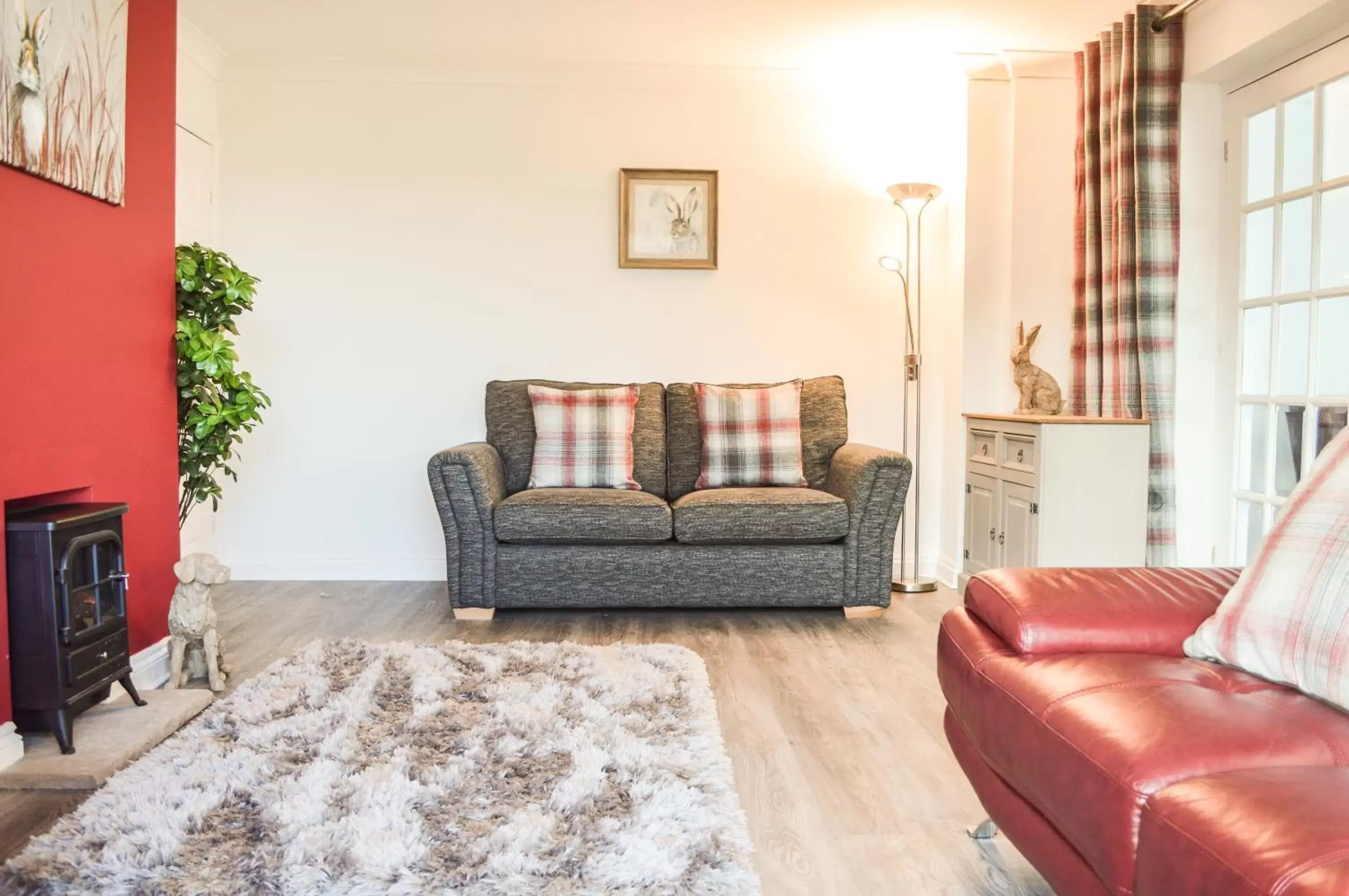 Spring, Seating Area in The Darling Suites