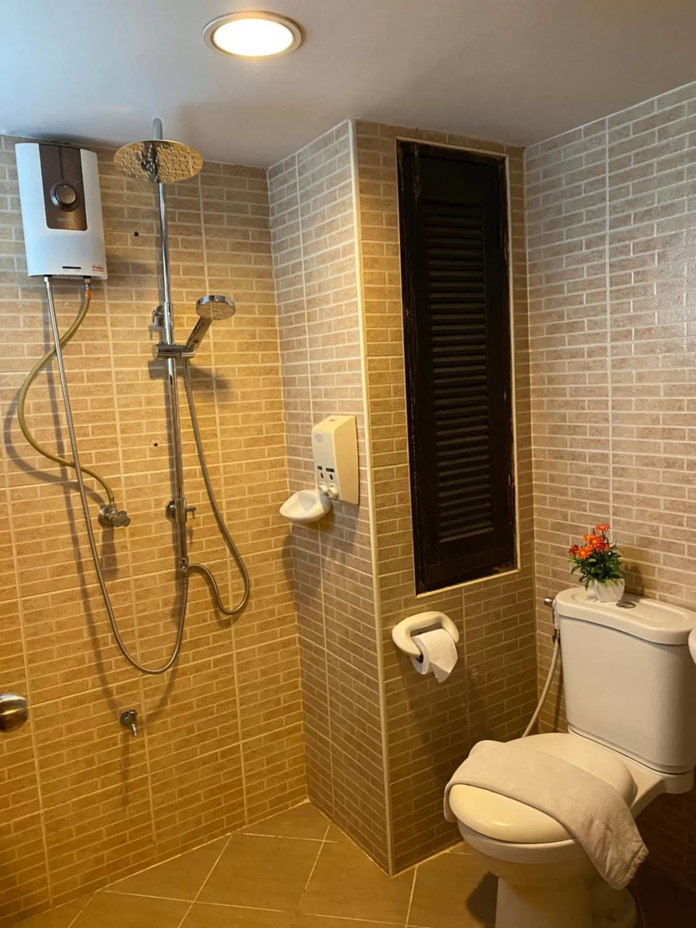 Bathroom in Noble Place Chiangmai