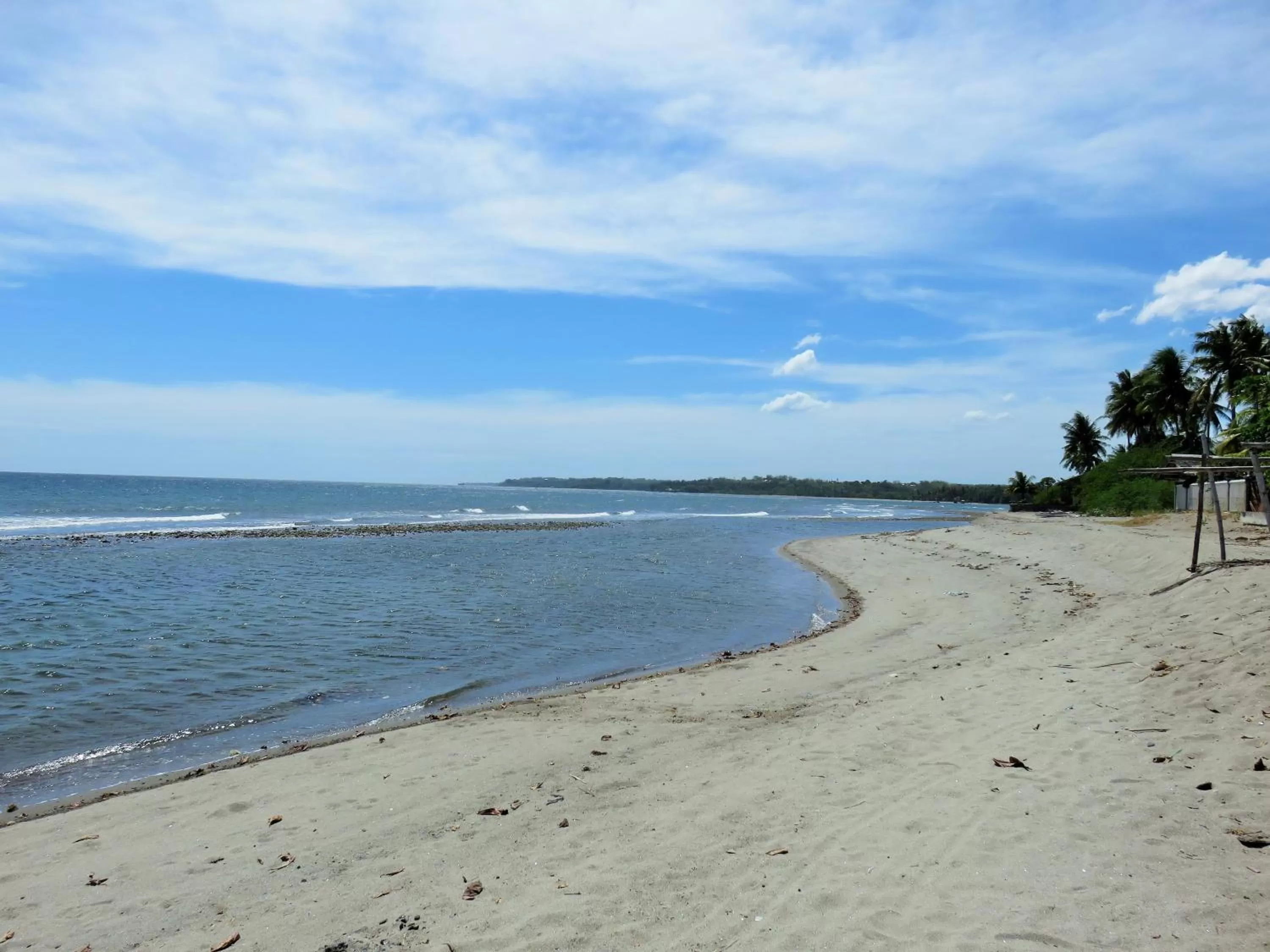 Beach in Kav&#x27;s Beach Resort