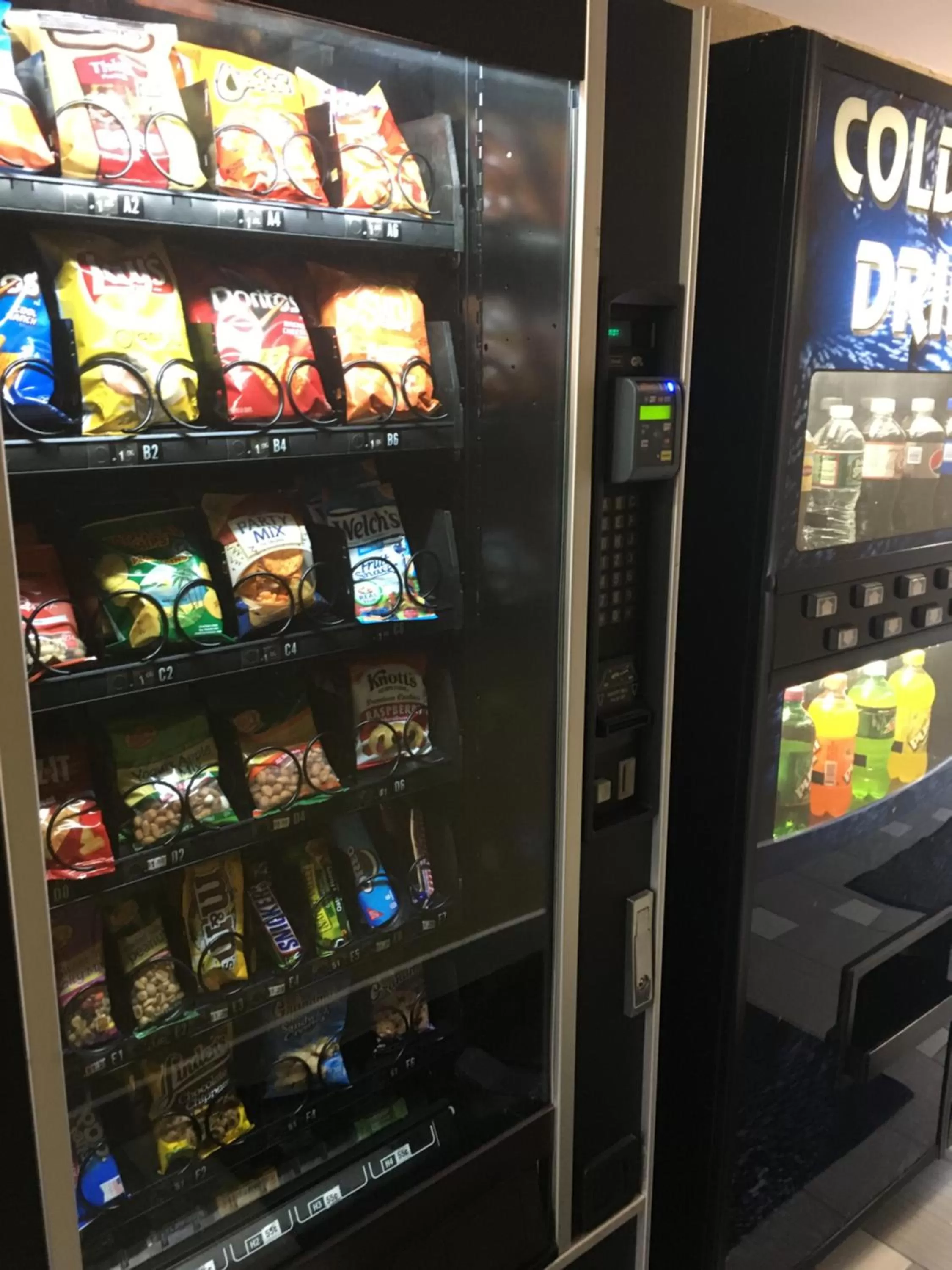 Food in Travel Inn & Suites Flemington